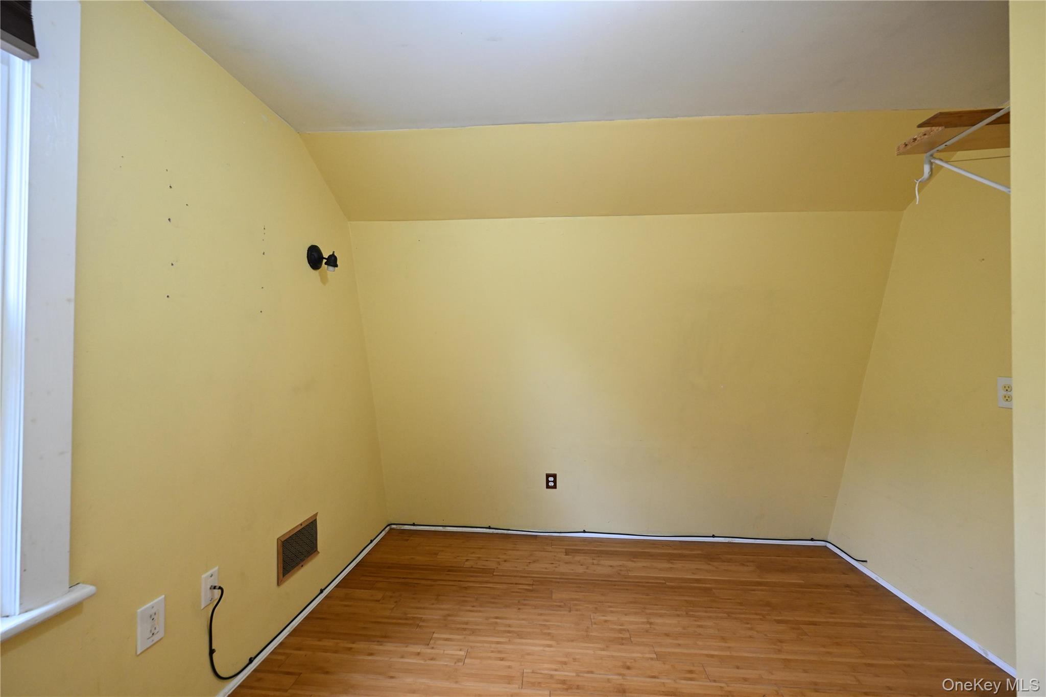 6 Brooks Avenue, Monroe, NY 10950