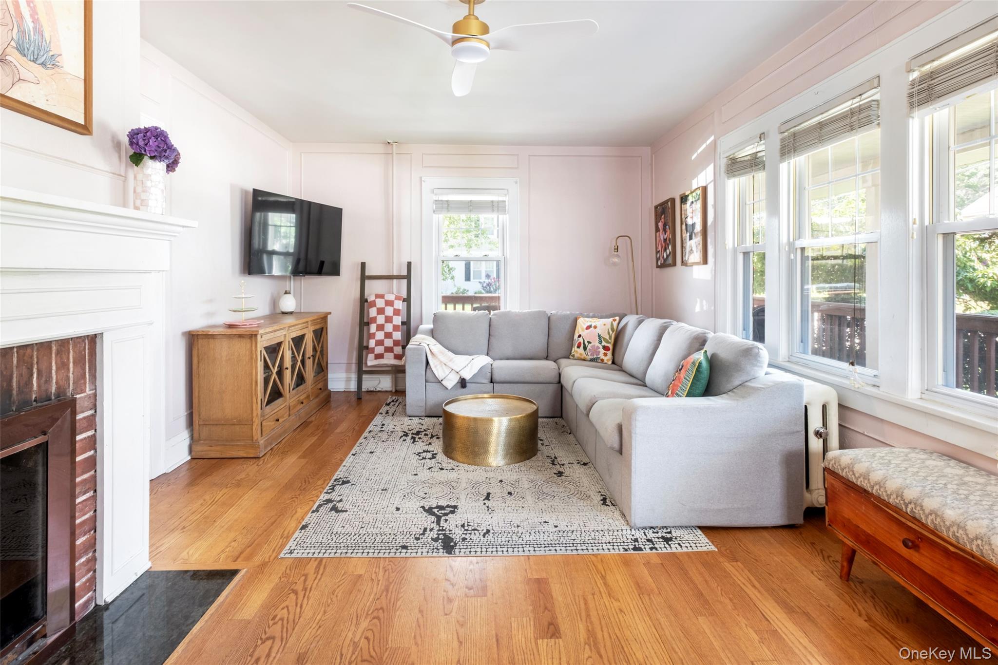 80 Oak Street, Lynbrook, NY 11563