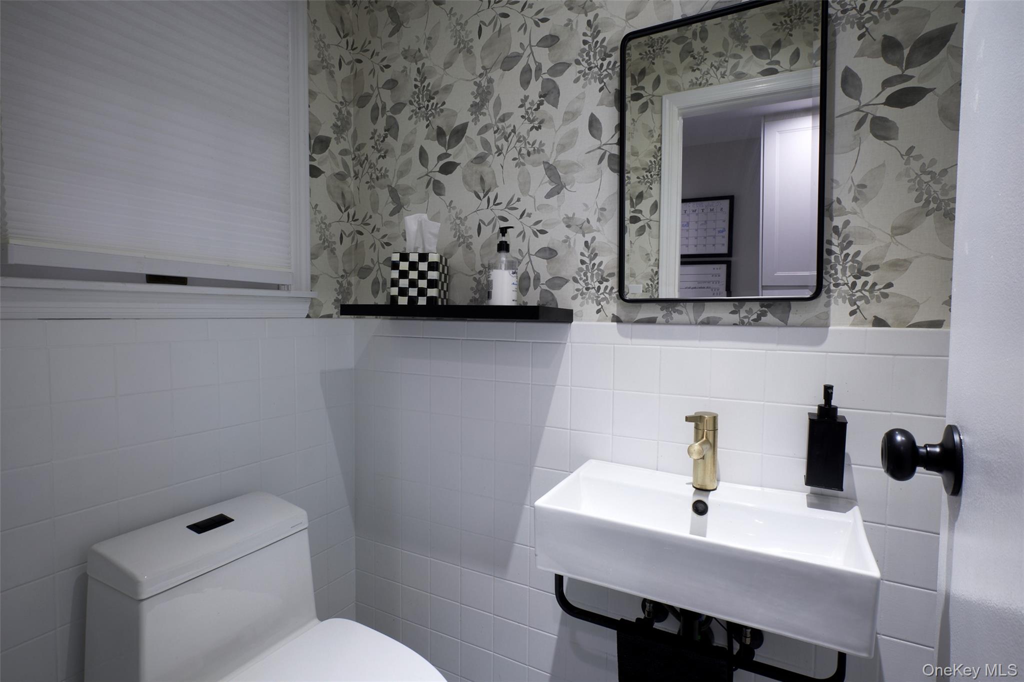 80 Oak Street, Lynbrook, NY 11563