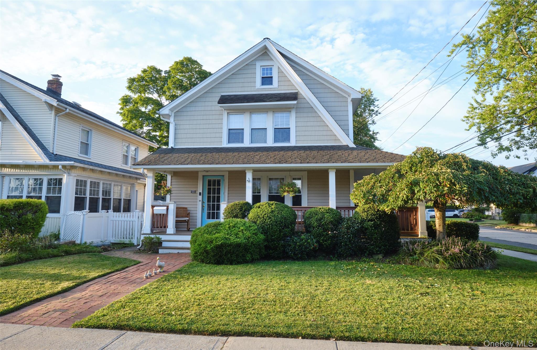 80 Oak Street, Lynbrook, NY 11563