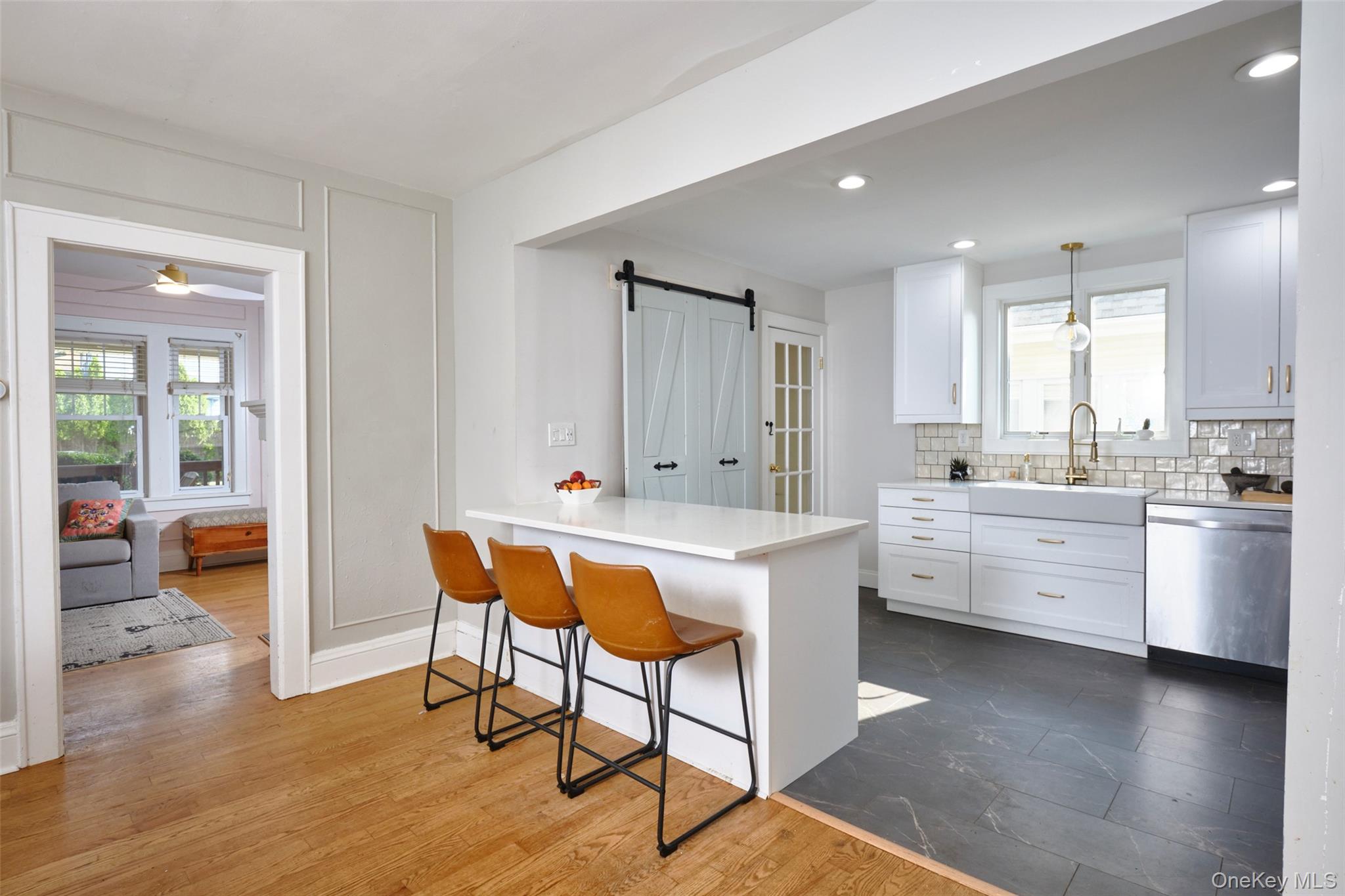 80 Oak Street, Lynbrook, NY 11563