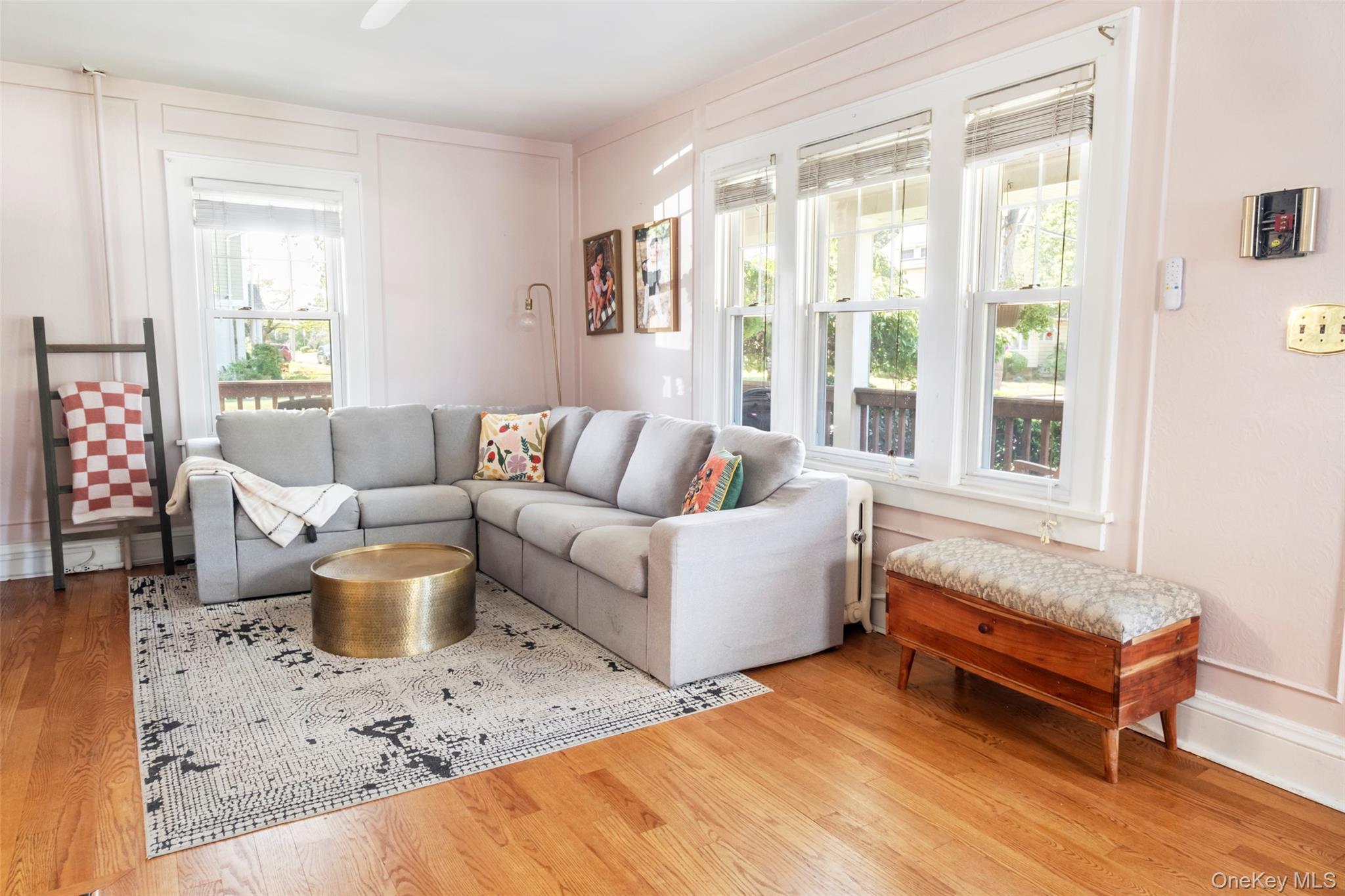 80 Oak Street, Lynbrook, NY 11563