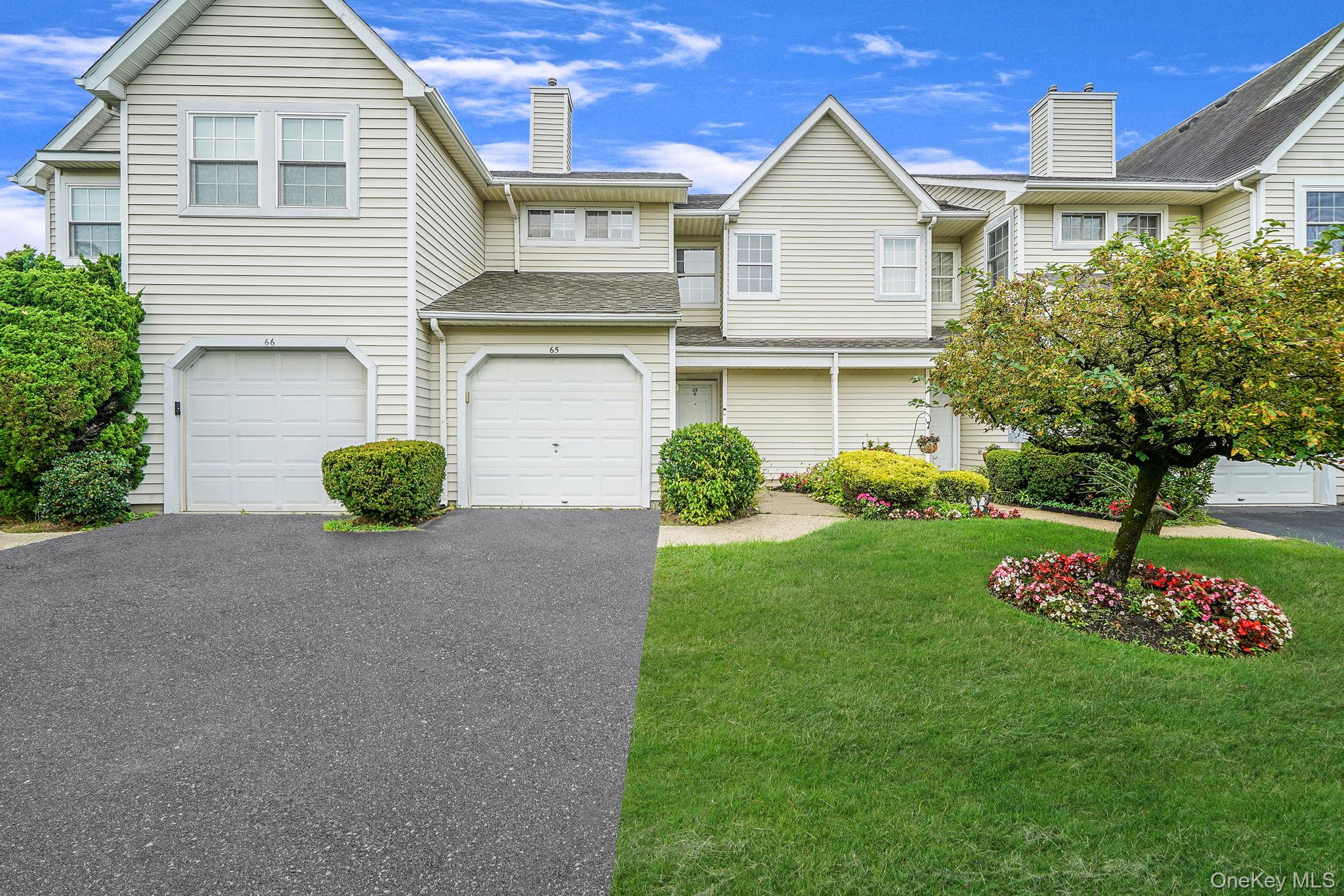 65 Erik Dr., East Setauket, NY 11733