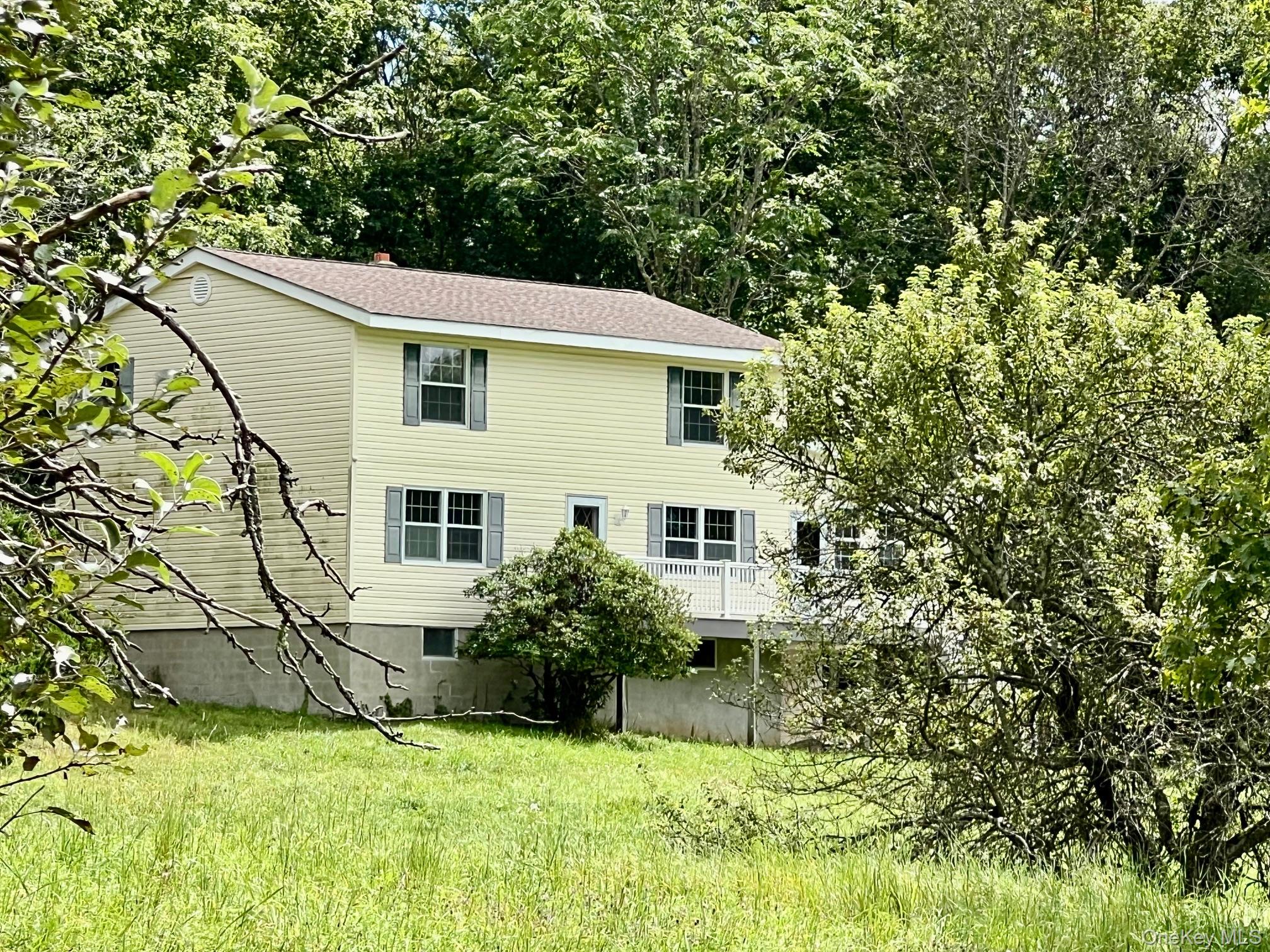 544 Willow Brook Road, Clinton Corners, NY 12514