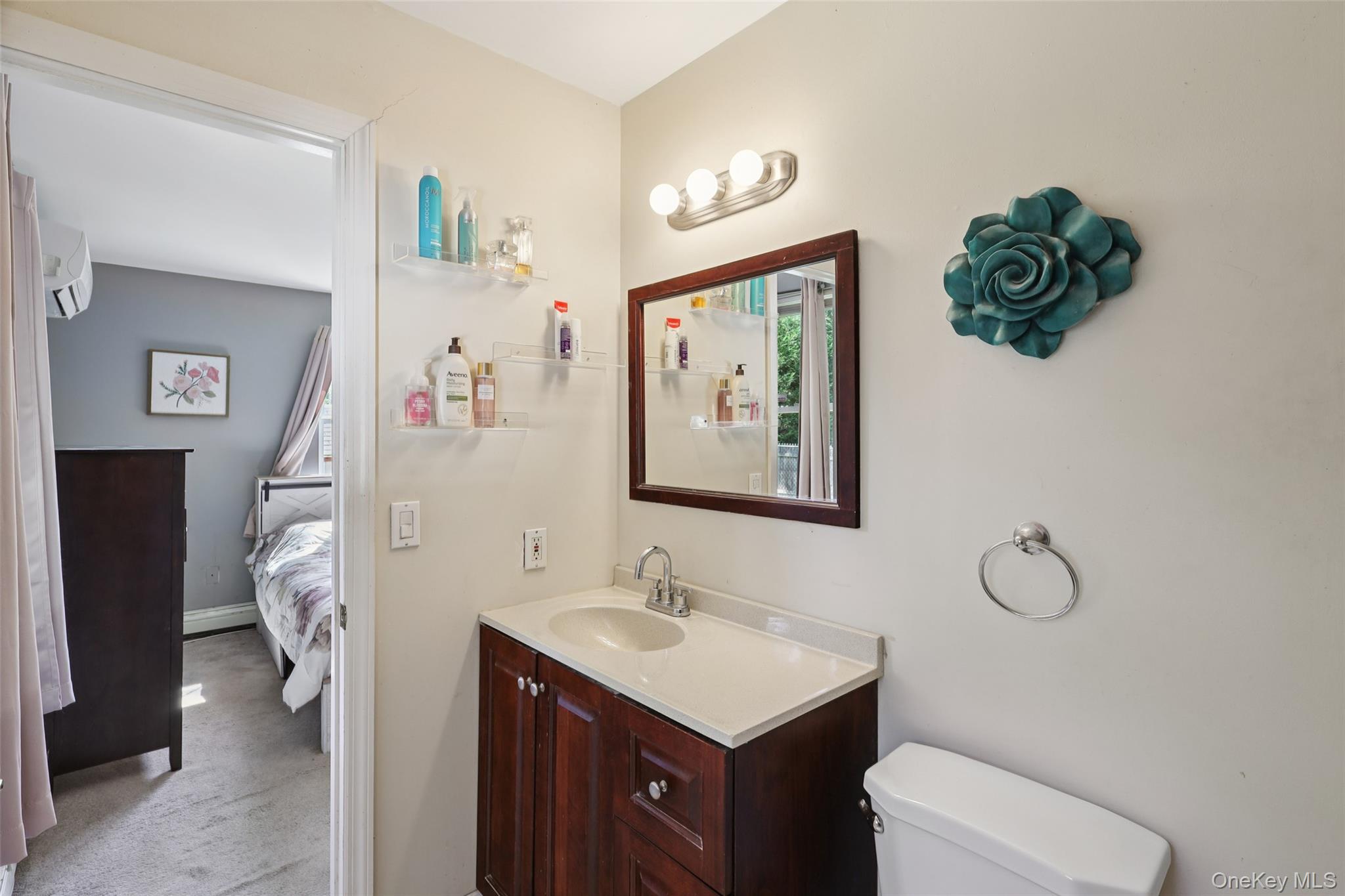 205 Crystal Brook Hollow Road, Port Jefferson Station, NY 11776