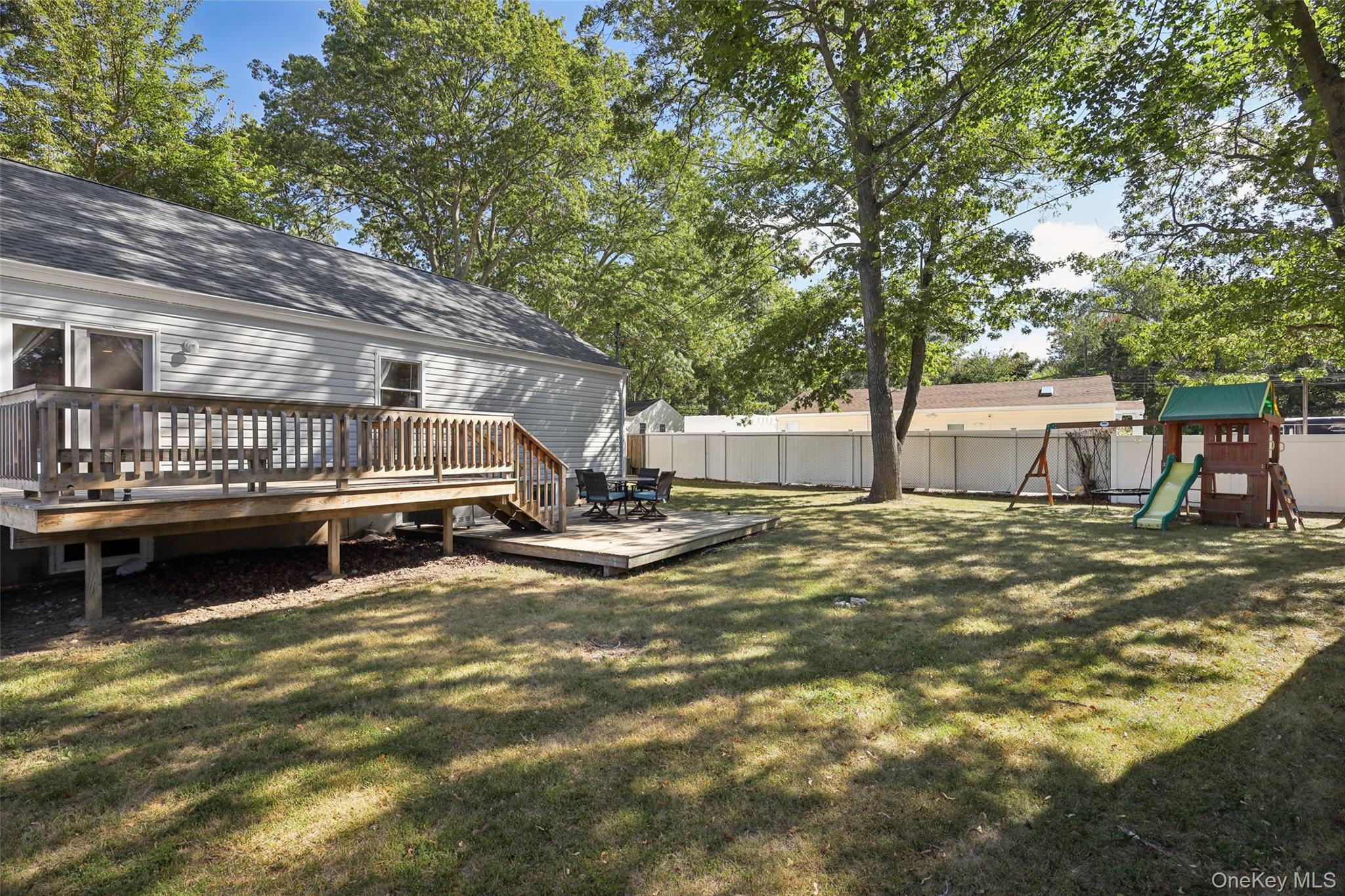 205 Crystal Brook Hollow Road, Port Jefferson Station, NY 11776