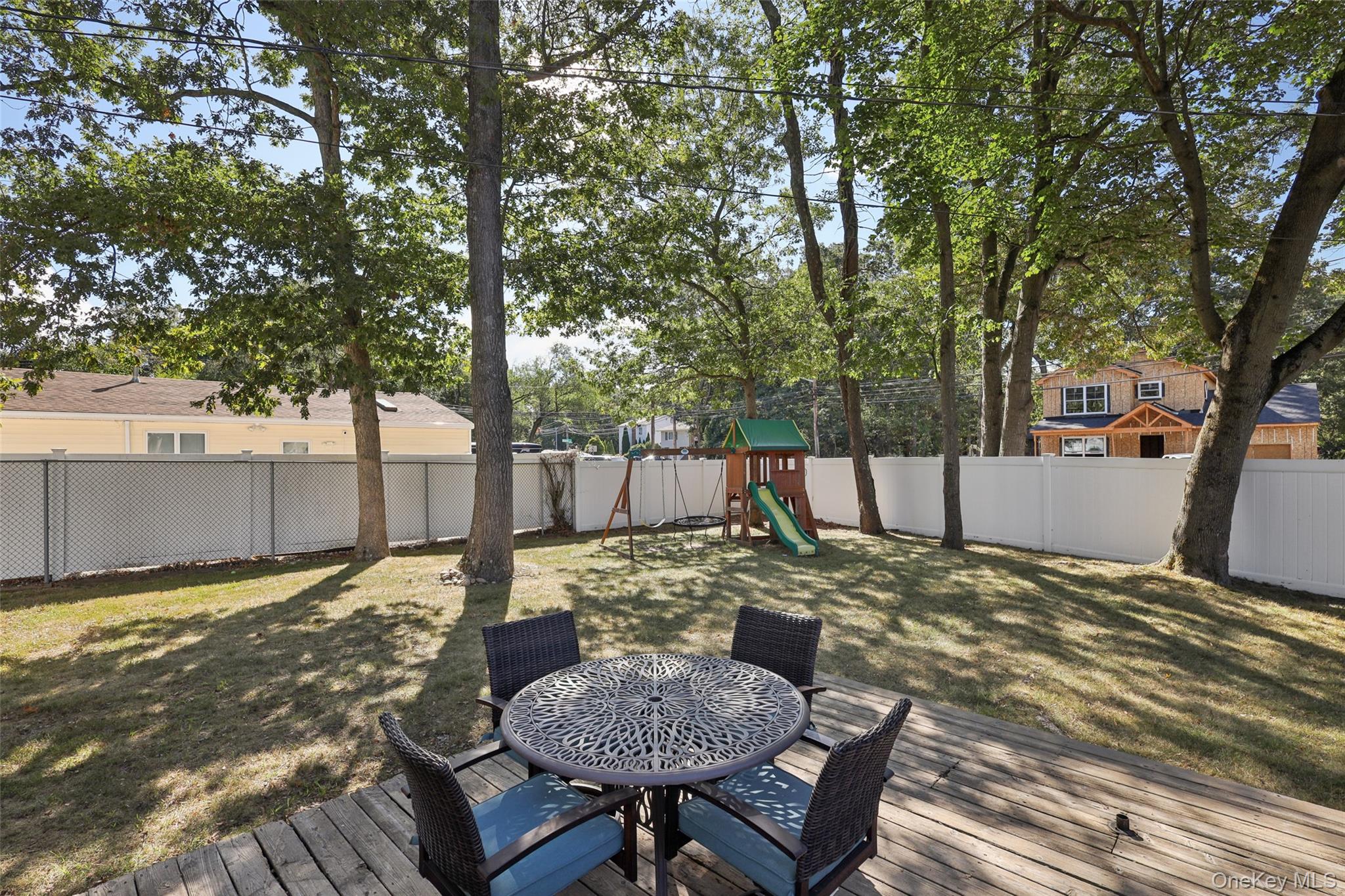 205 Crystal Brook Hollow Road, Port Jefferson Station, NY 11776