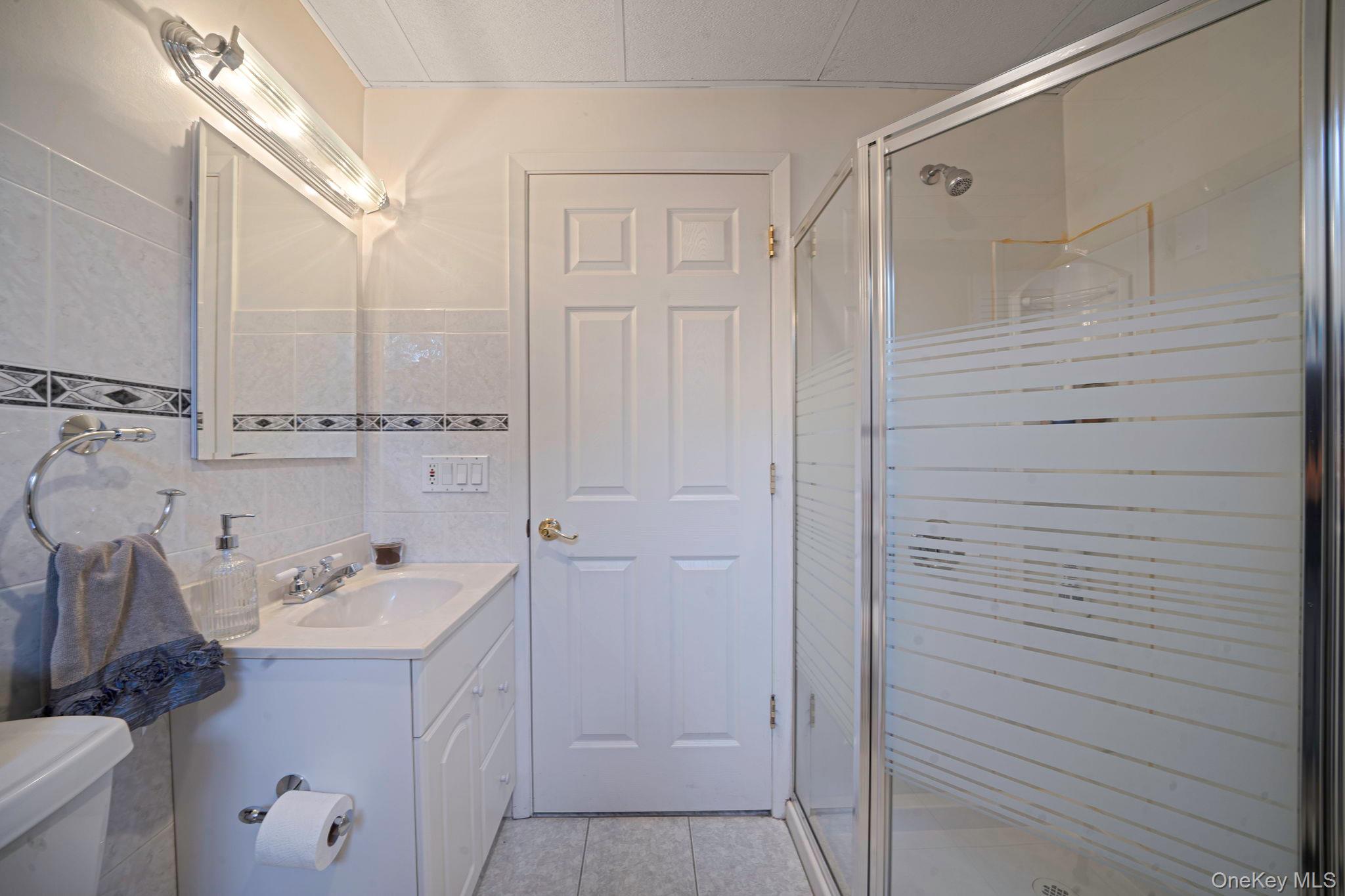 208 Oak Street, Massapequa Park, NY 11762