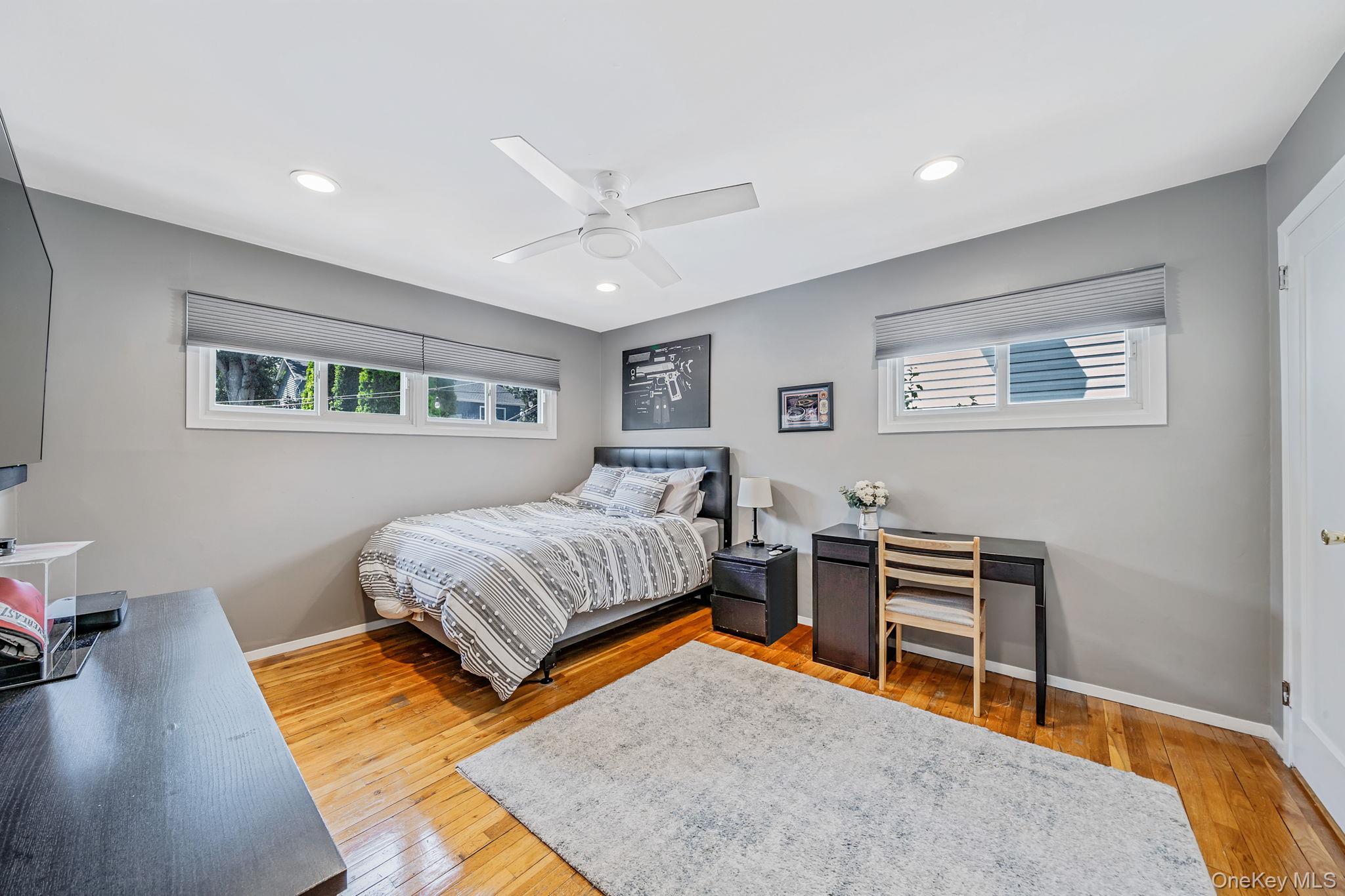 208 Oak Street, Massapequa Park, NY 11762