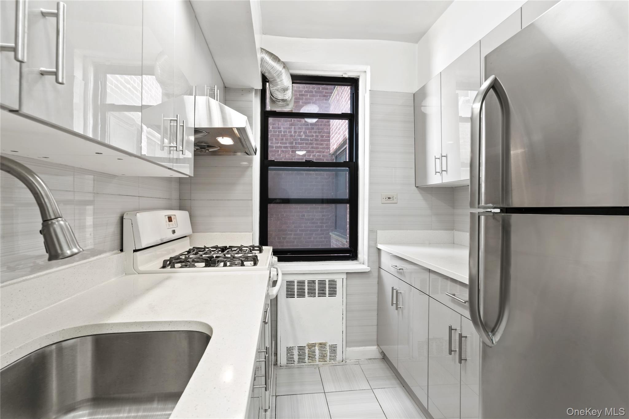 66-15 Wetherole Street # D12, Rego Park, NY 11374