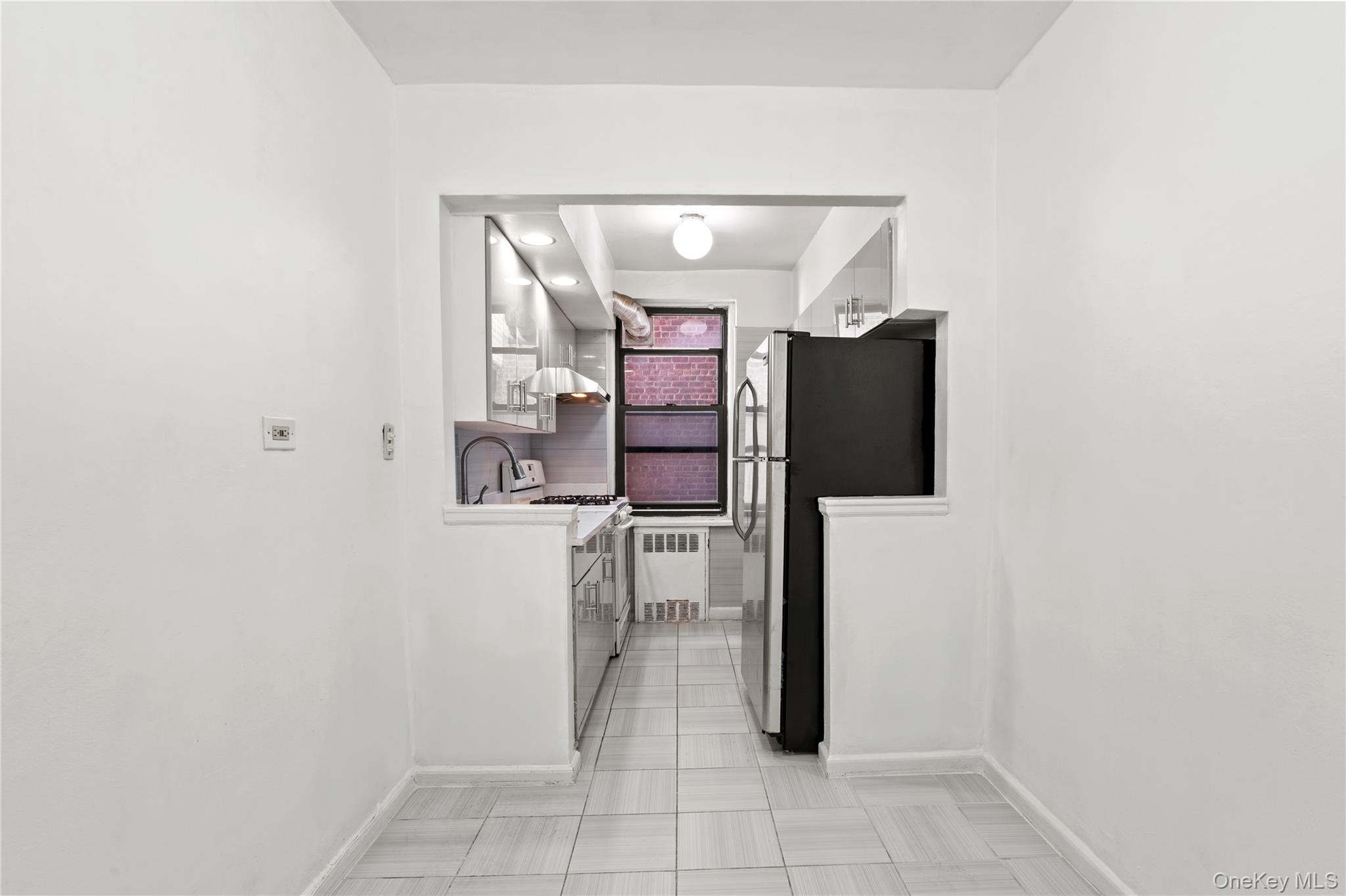 66-15 Wetherole Street # D12, Rego Park, NY 11374