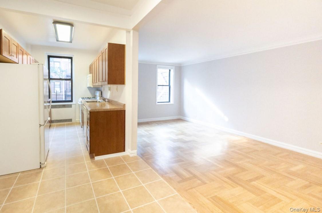 4107 42nd Street # 2J, Sunnyside, NY 11104