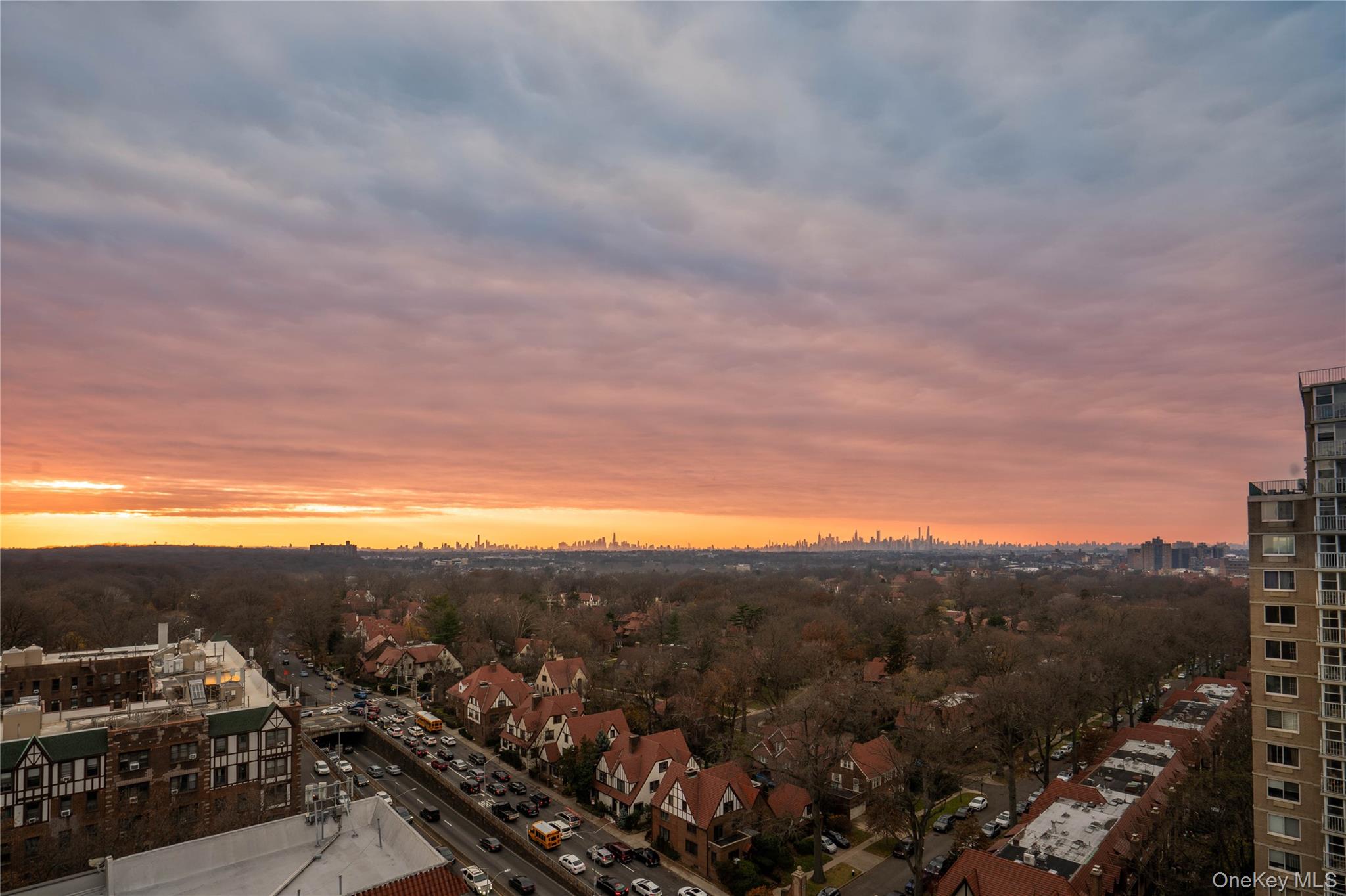 118-18 Union Turnpike # 19G, Kew Gardens, NY 11415