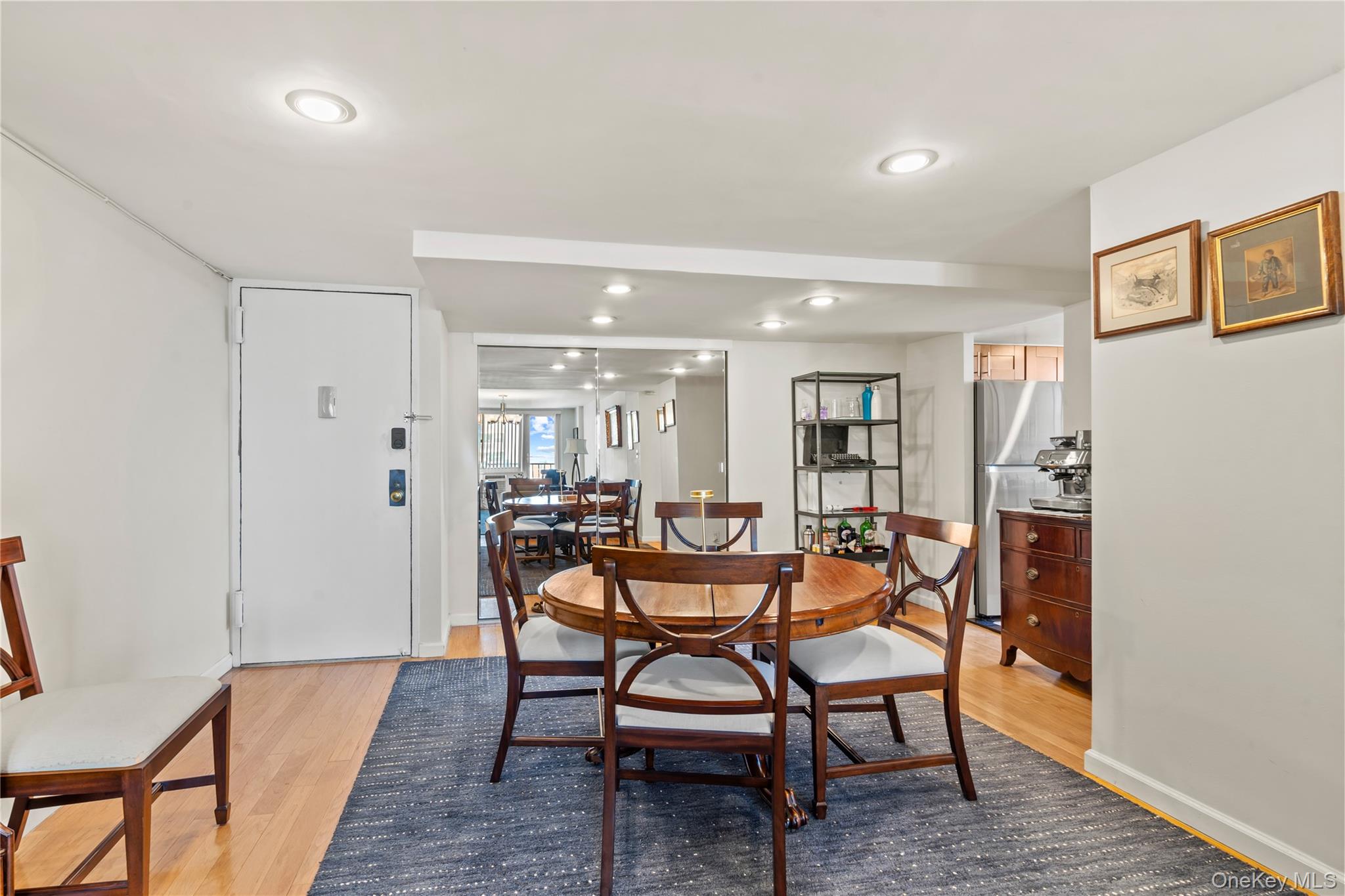 118-18 Union Turnpike # 19G, Kew Gardens, NY 11415