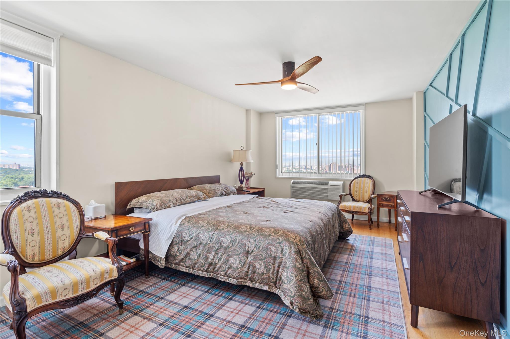 118-18 Union Turnpike # 19G, Kew Gardens, NY 11415