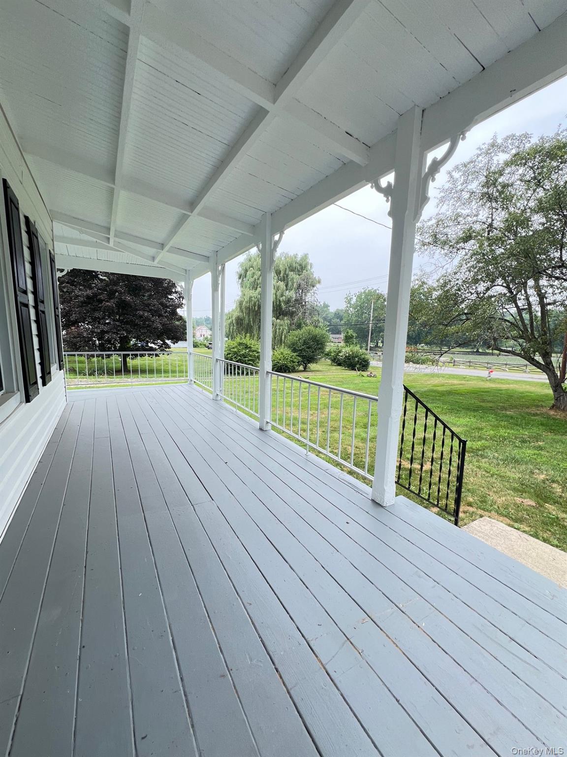 147 SOUTH PLANK Road, Newburgh, NY 12550