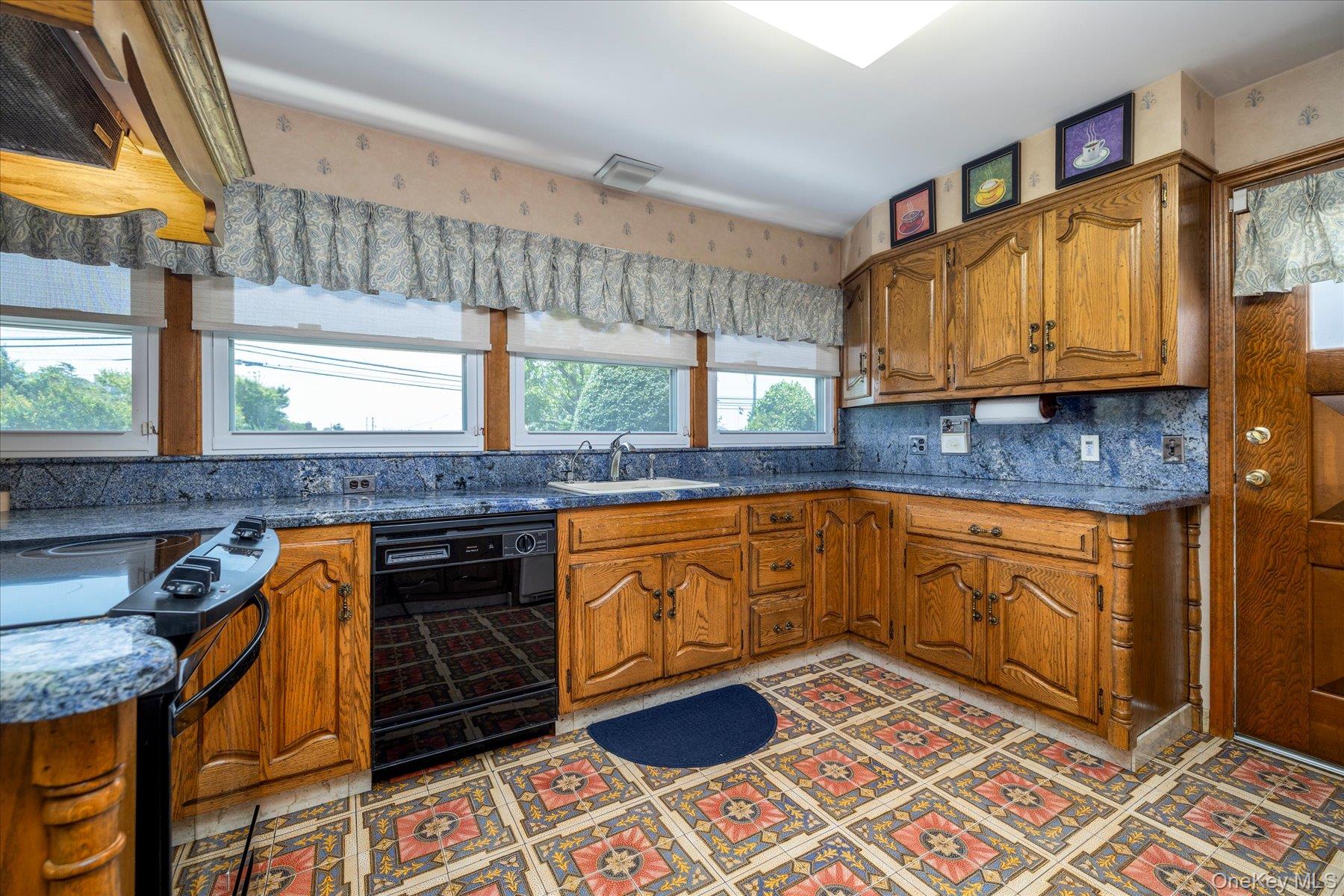 1298 Beech Street, Atlantic Beach, NY 11509