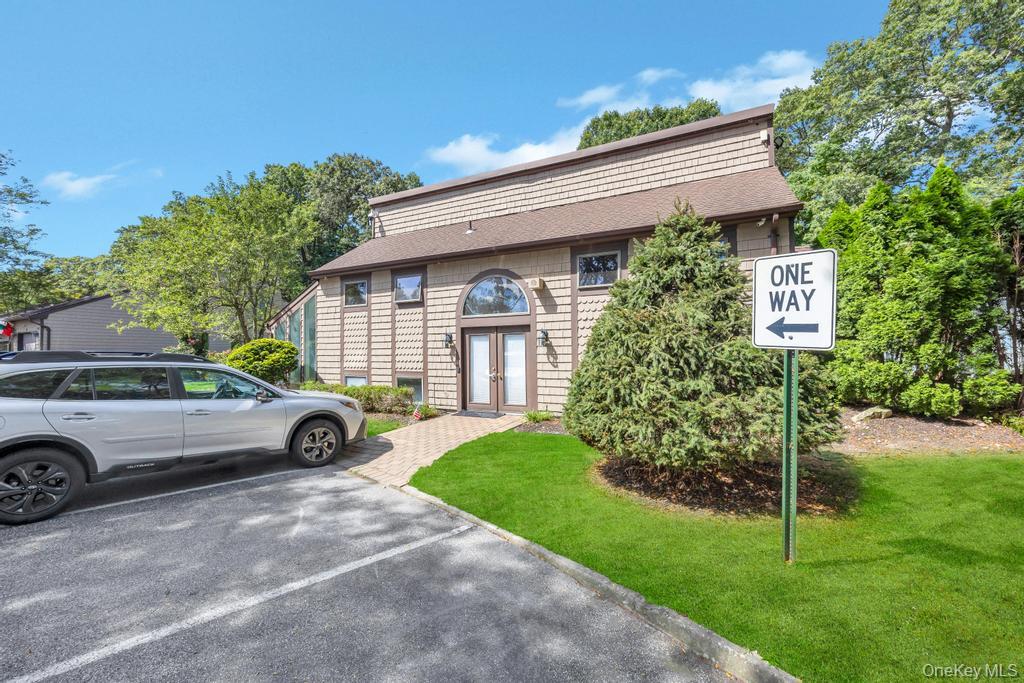 47 Jeremy Circle, Nesconset, NY 11767