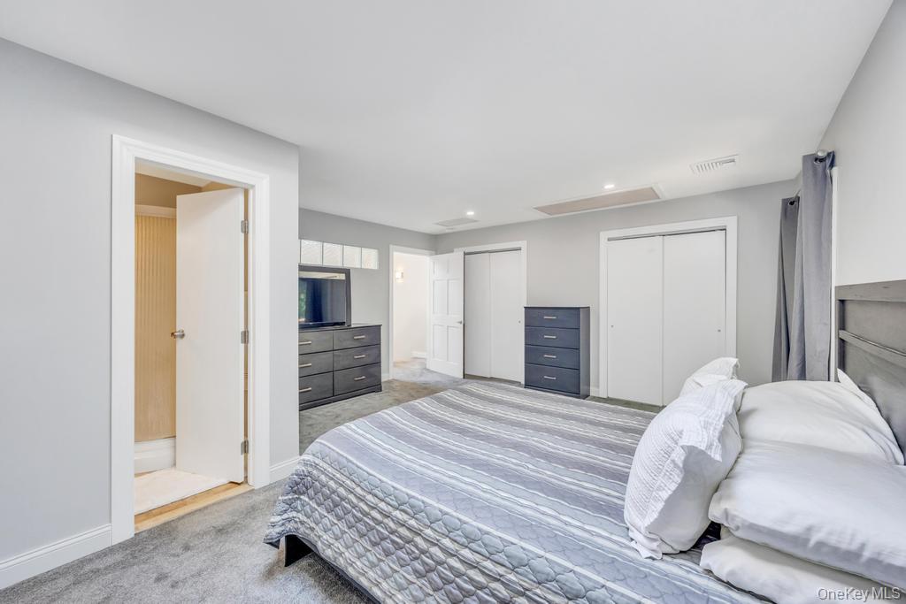 47 Jeremy Circle, Nesconset, NY 11767