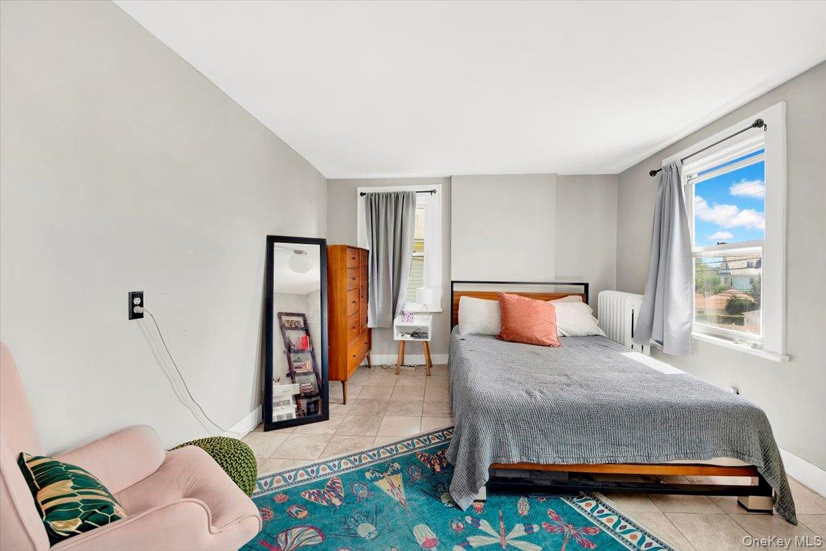 81 Beechwood Avenue, Mount Vernon, NY 10553