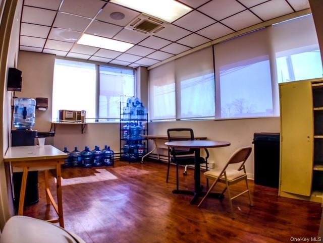 700 Rockaway Turnpike # 100, Lawrence, NY 11559