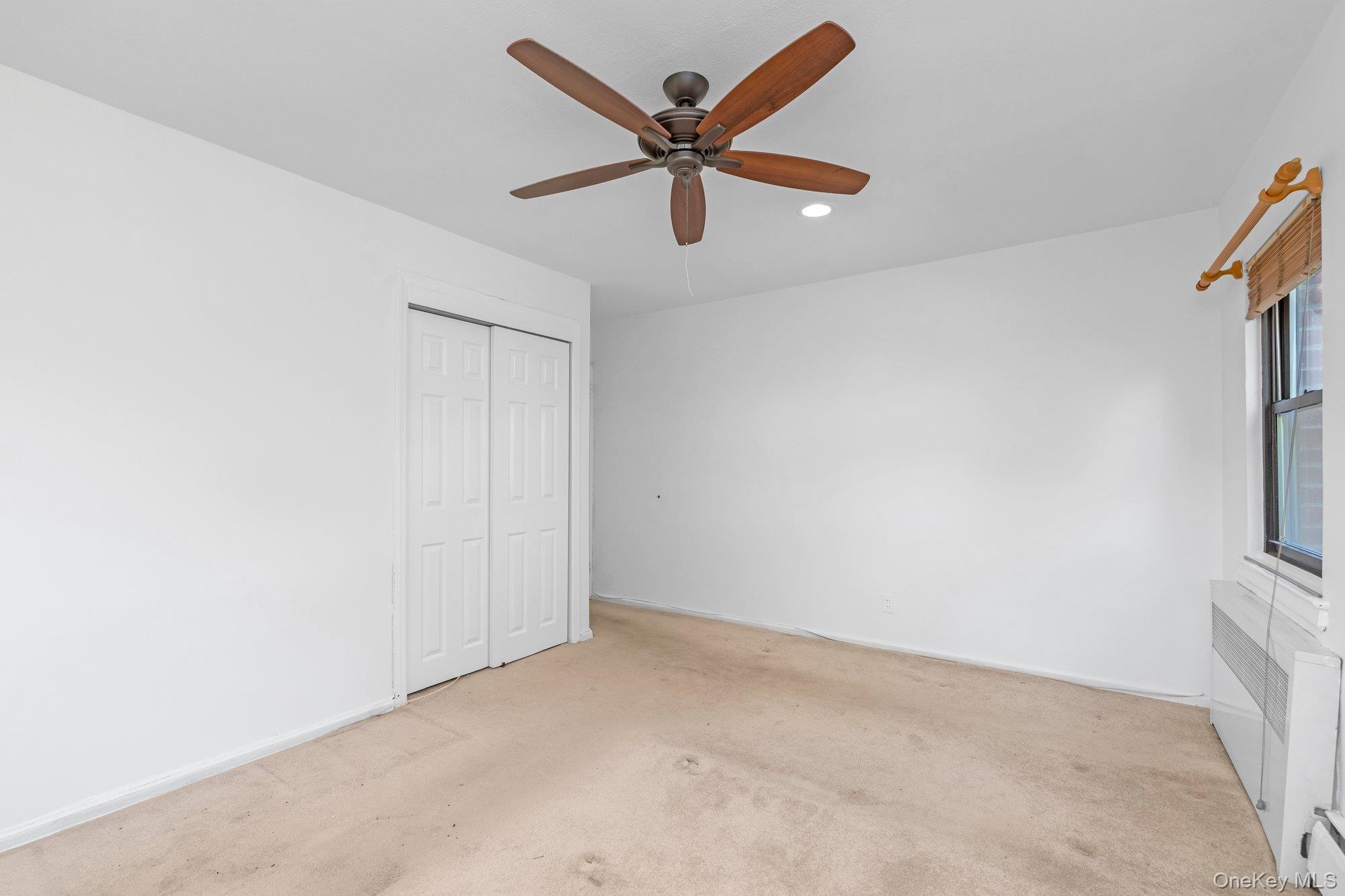 1197 E broadway # K24, Hewlett, NY 11557