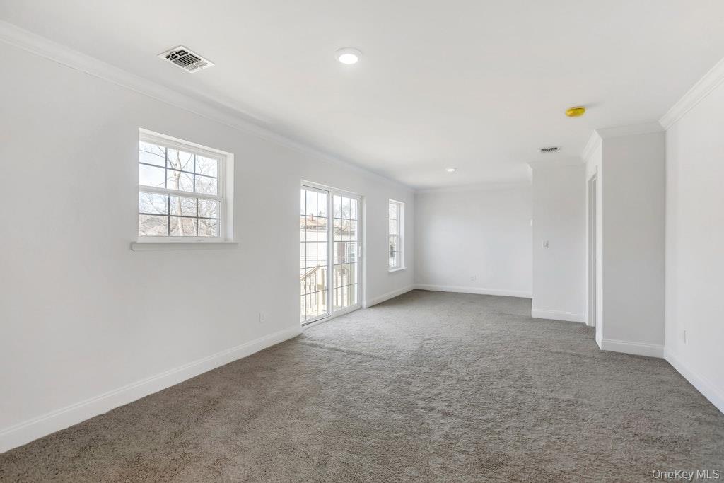 N/C RONKONKOMA Avenue, Ronkonkoma, NY 11779