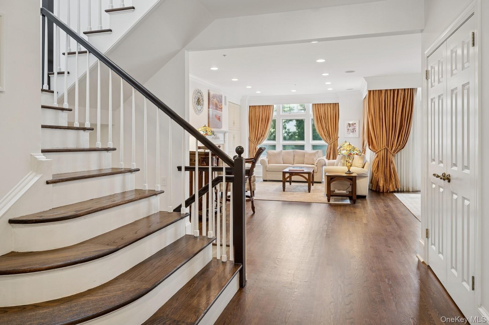 10 Old Jackson Avenue # 72, Hastings-on-Hudson, NY 10706