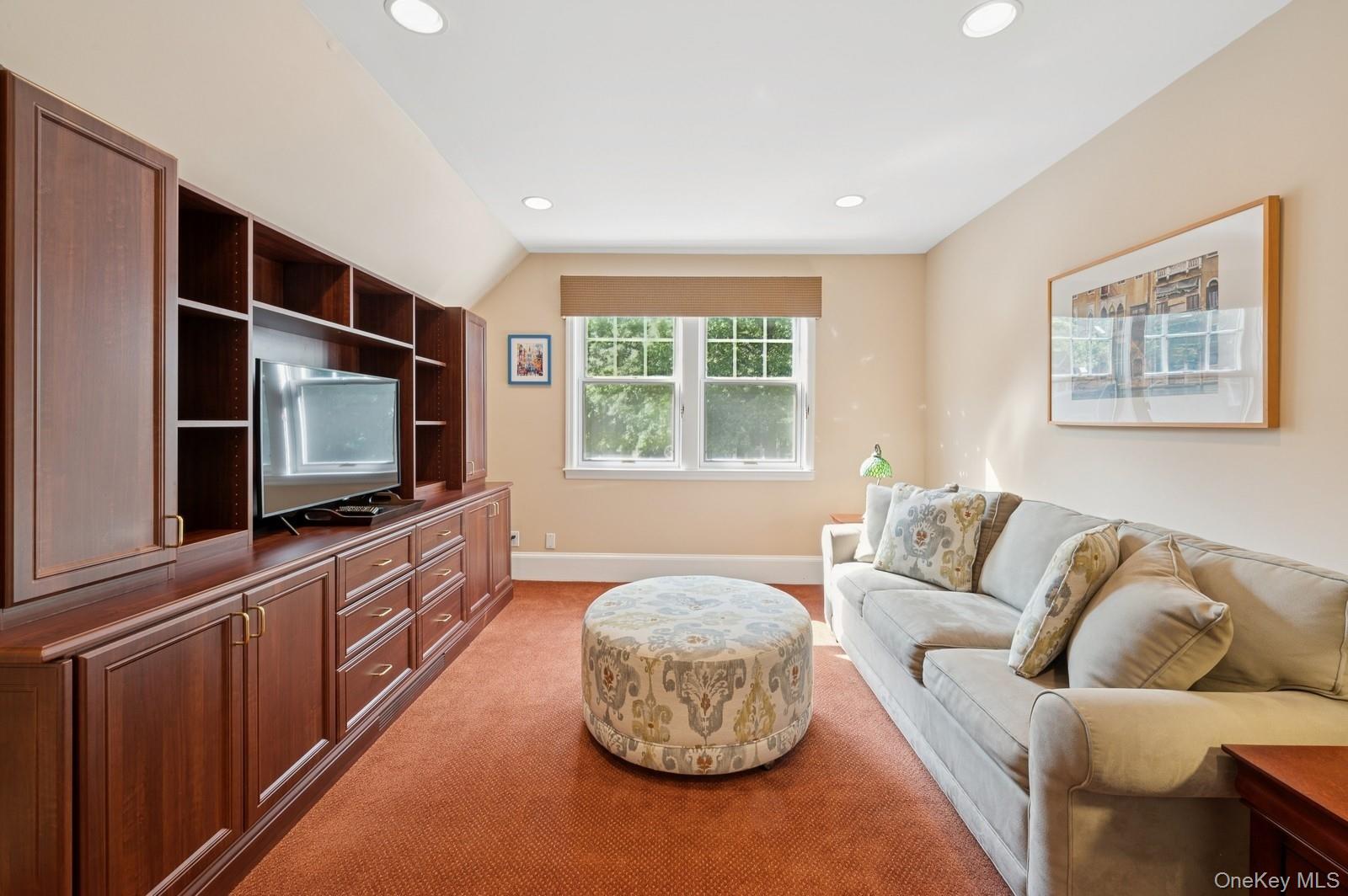 10 Old Jackson Avenue # 72, Hastings-on-Hudson, NY 10706