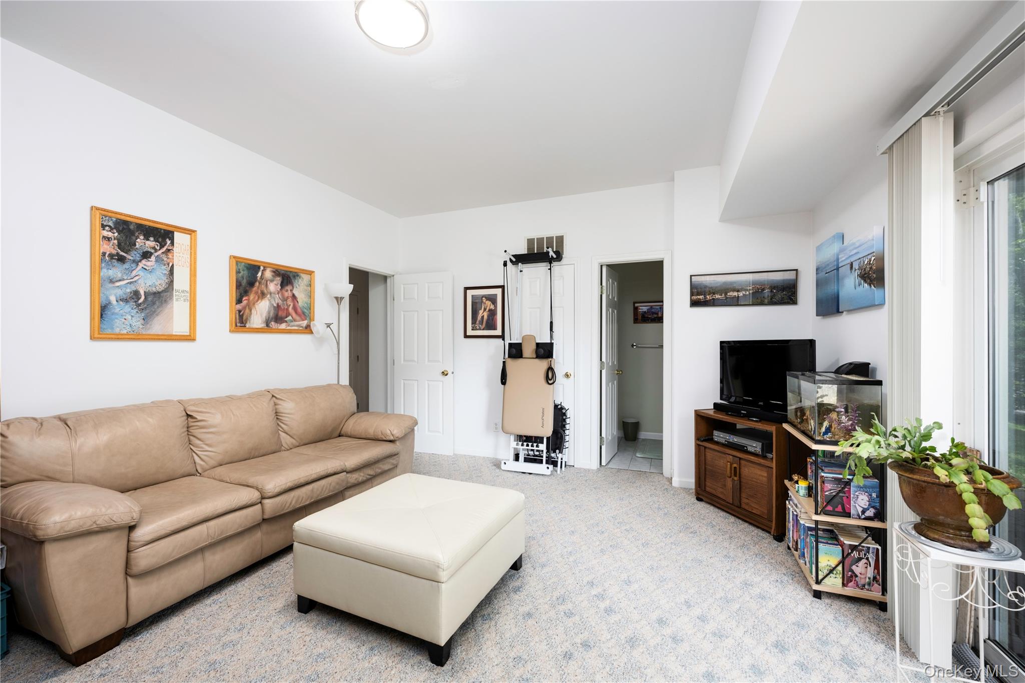 24 Appalachian W, Hopewell Junction, NY 12533