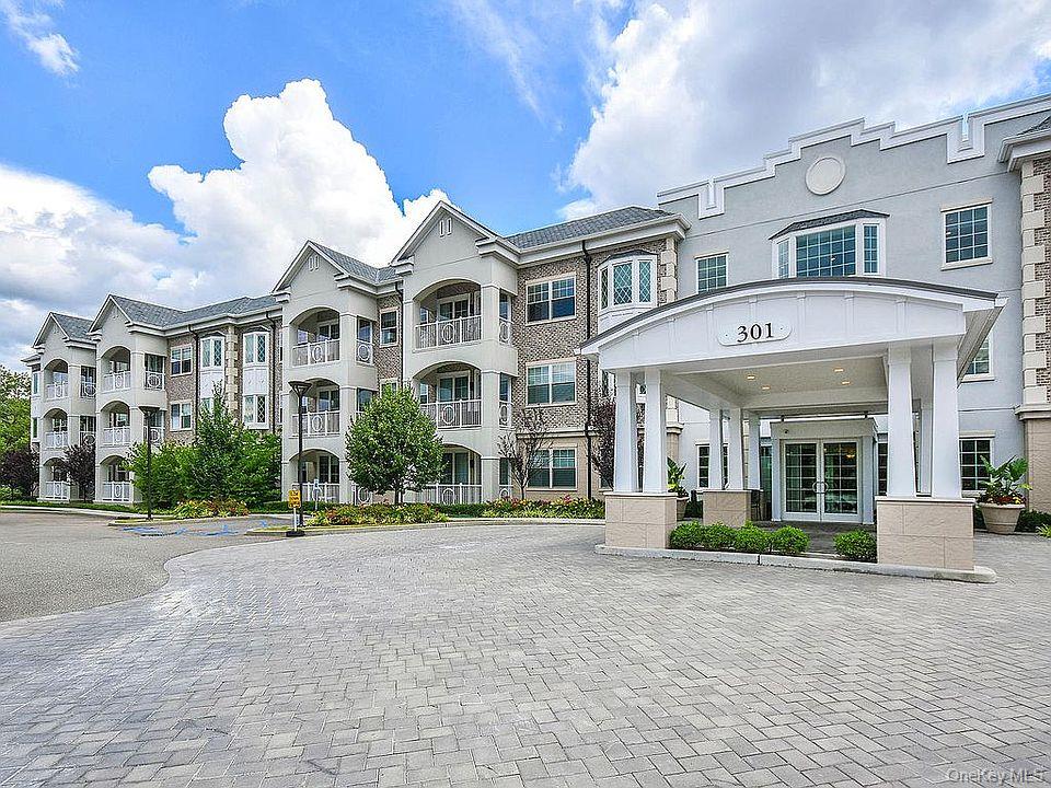 301 Franklin Avenue # 1-117, Garden City, NY 11530