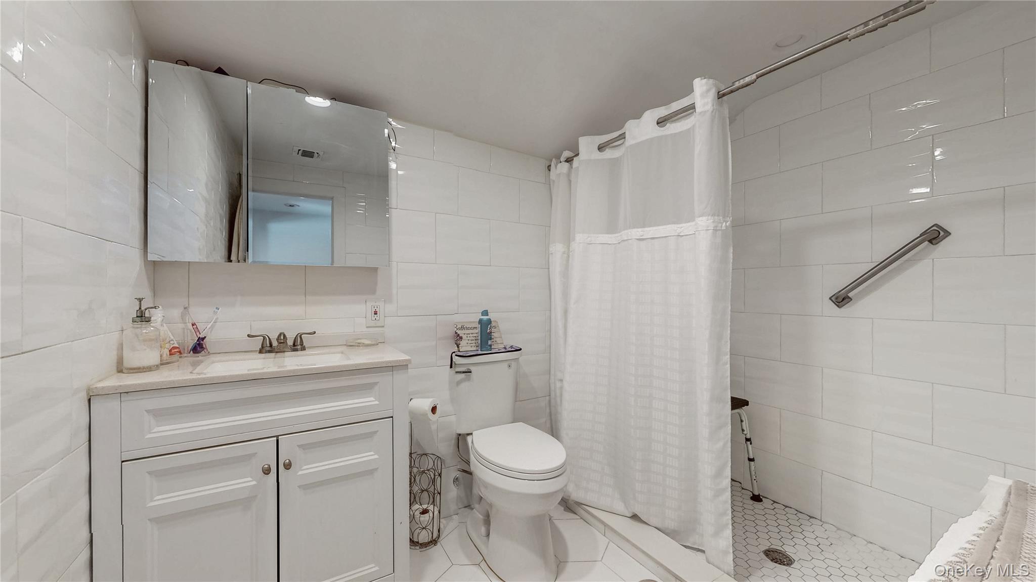 2347 Pine Street, Seaford, NY 11783