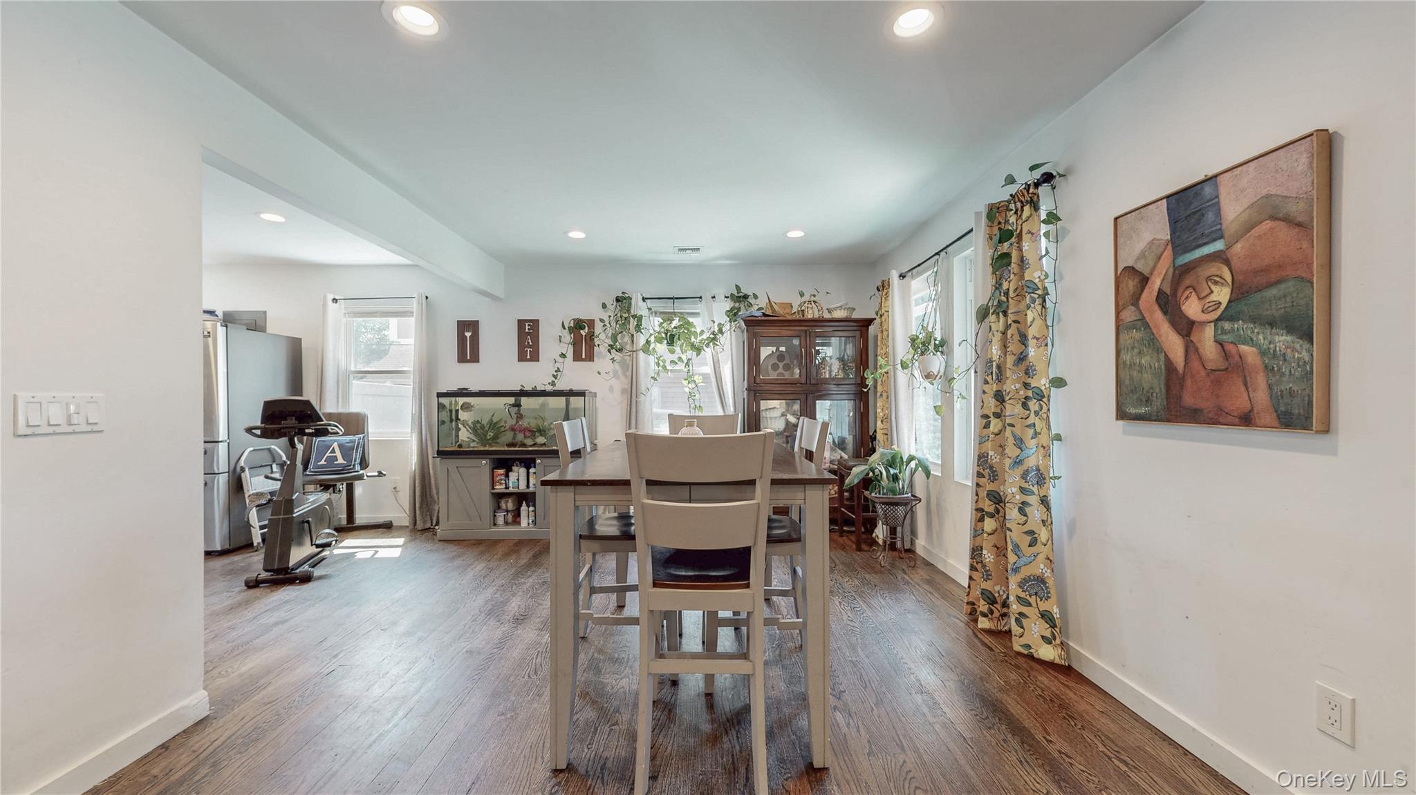 2347 Pine Street, Seaford, NY 11783