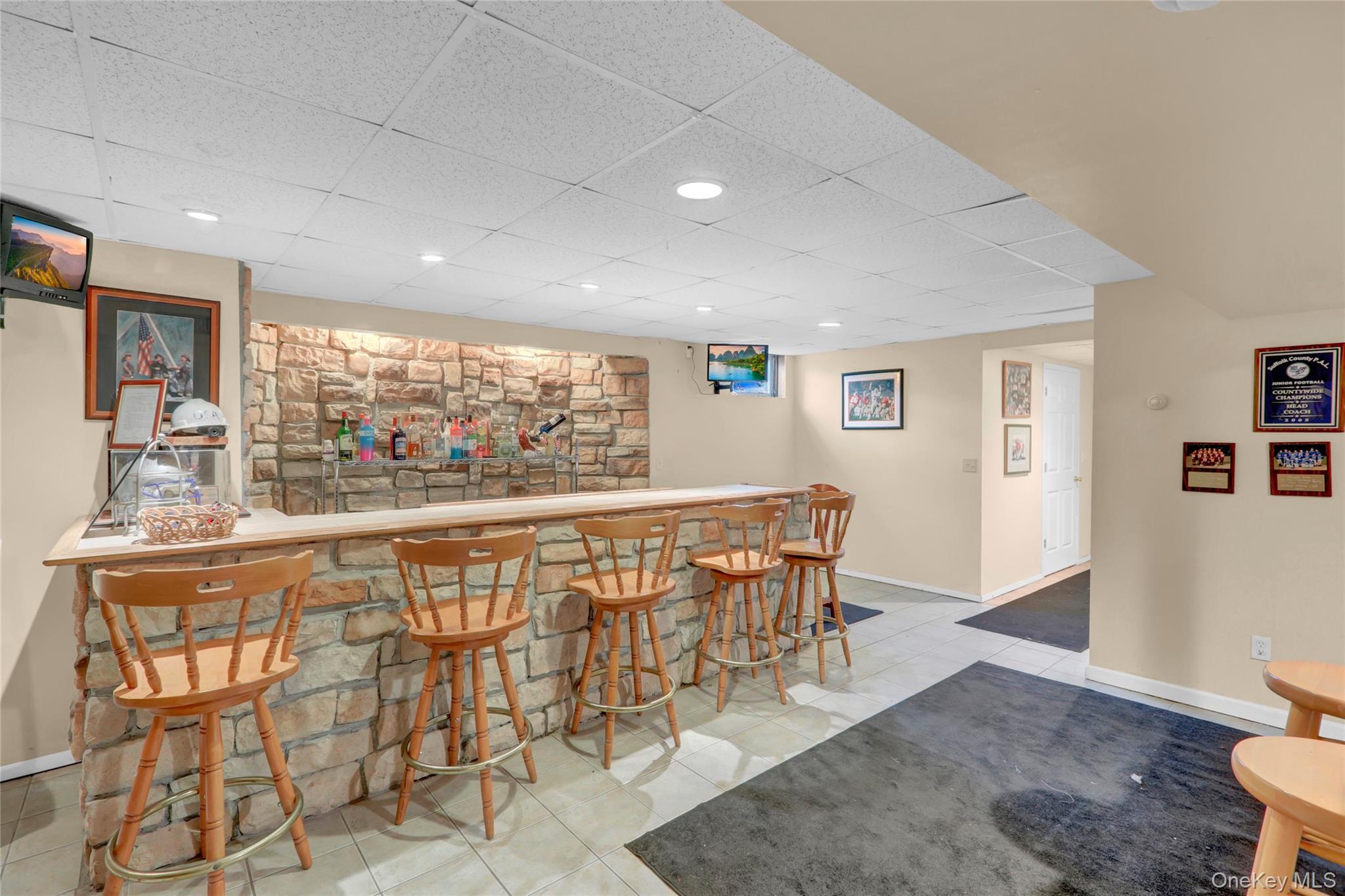 4 Patty Ann Court, Port Jefferson Station, NY 11776