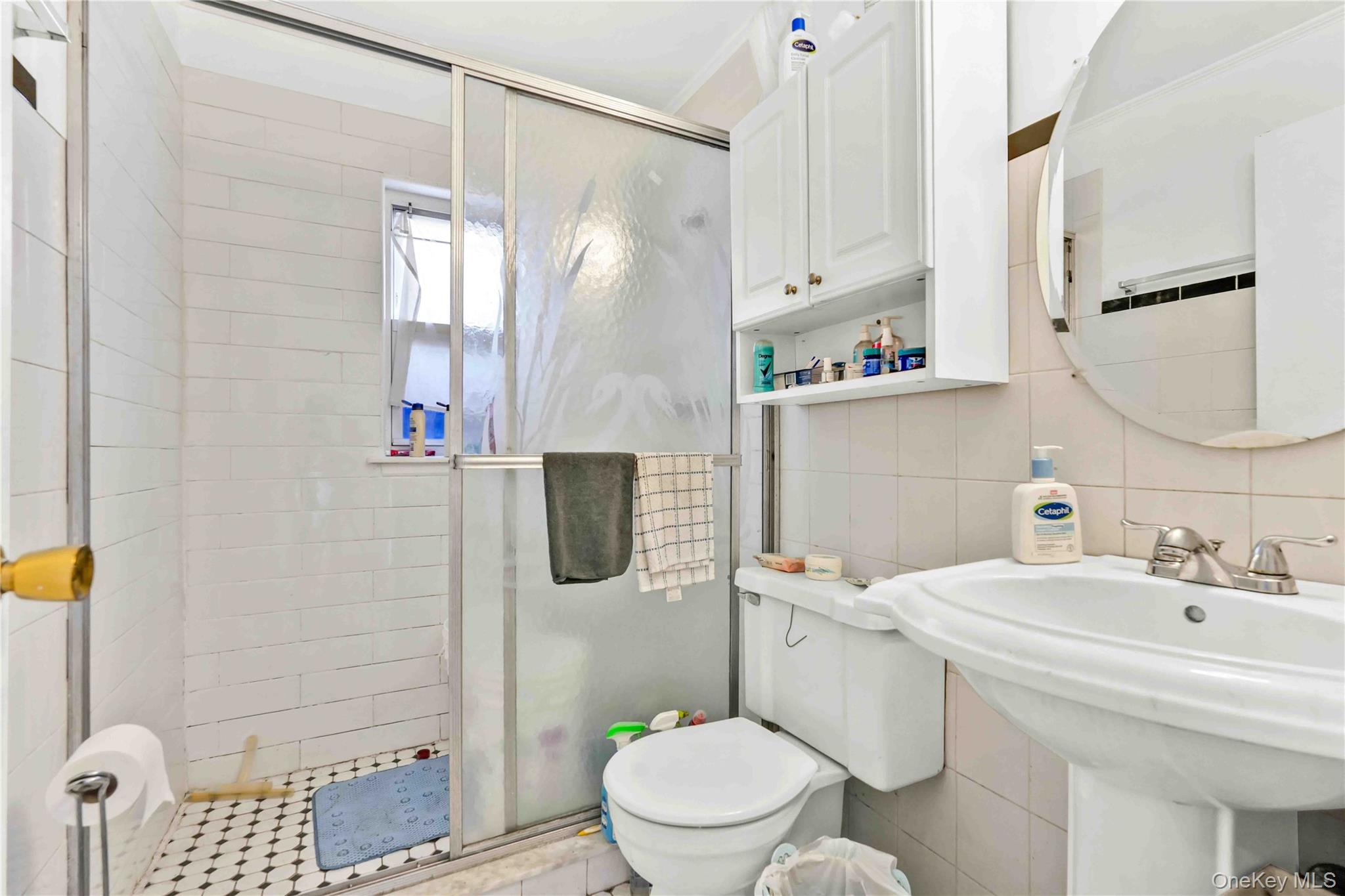 21260 16th Avenue, Bayside, NY 11360