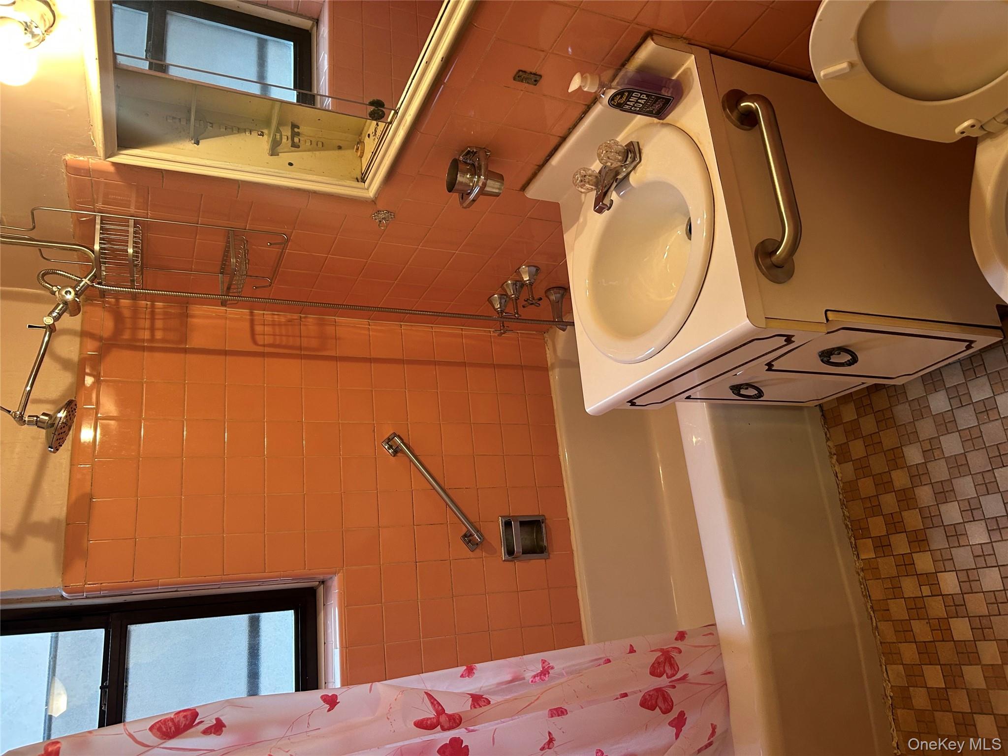 83-25 98th Street # 2C, Woodhaven, NY 11421