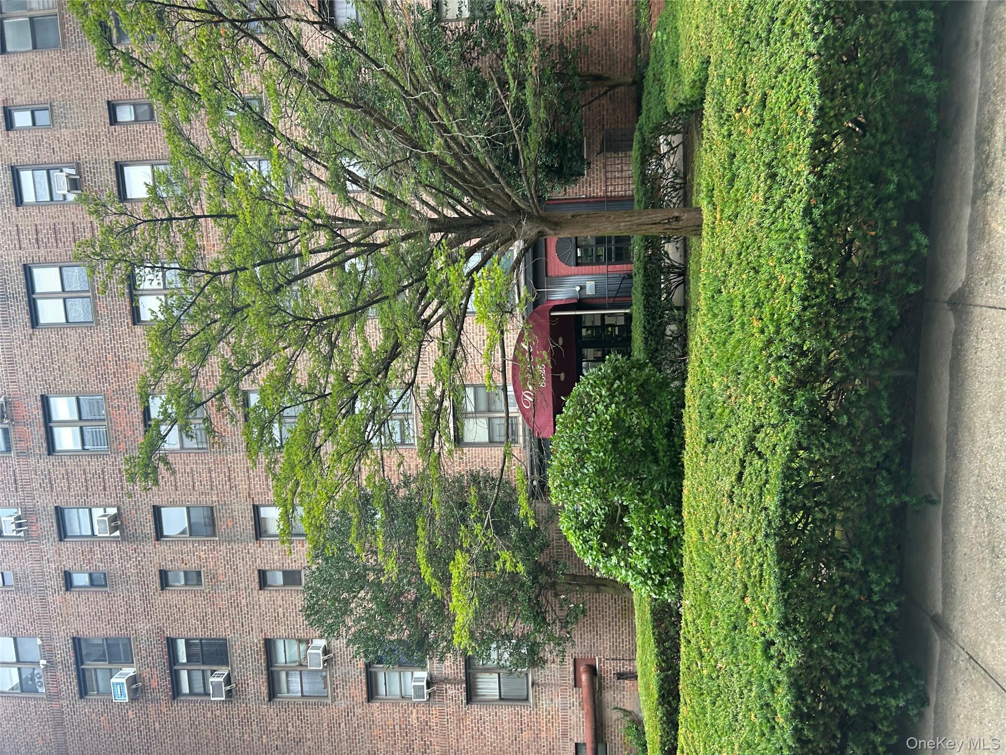 83-25 98th Street # 2C, Woodhaven, NY 11421