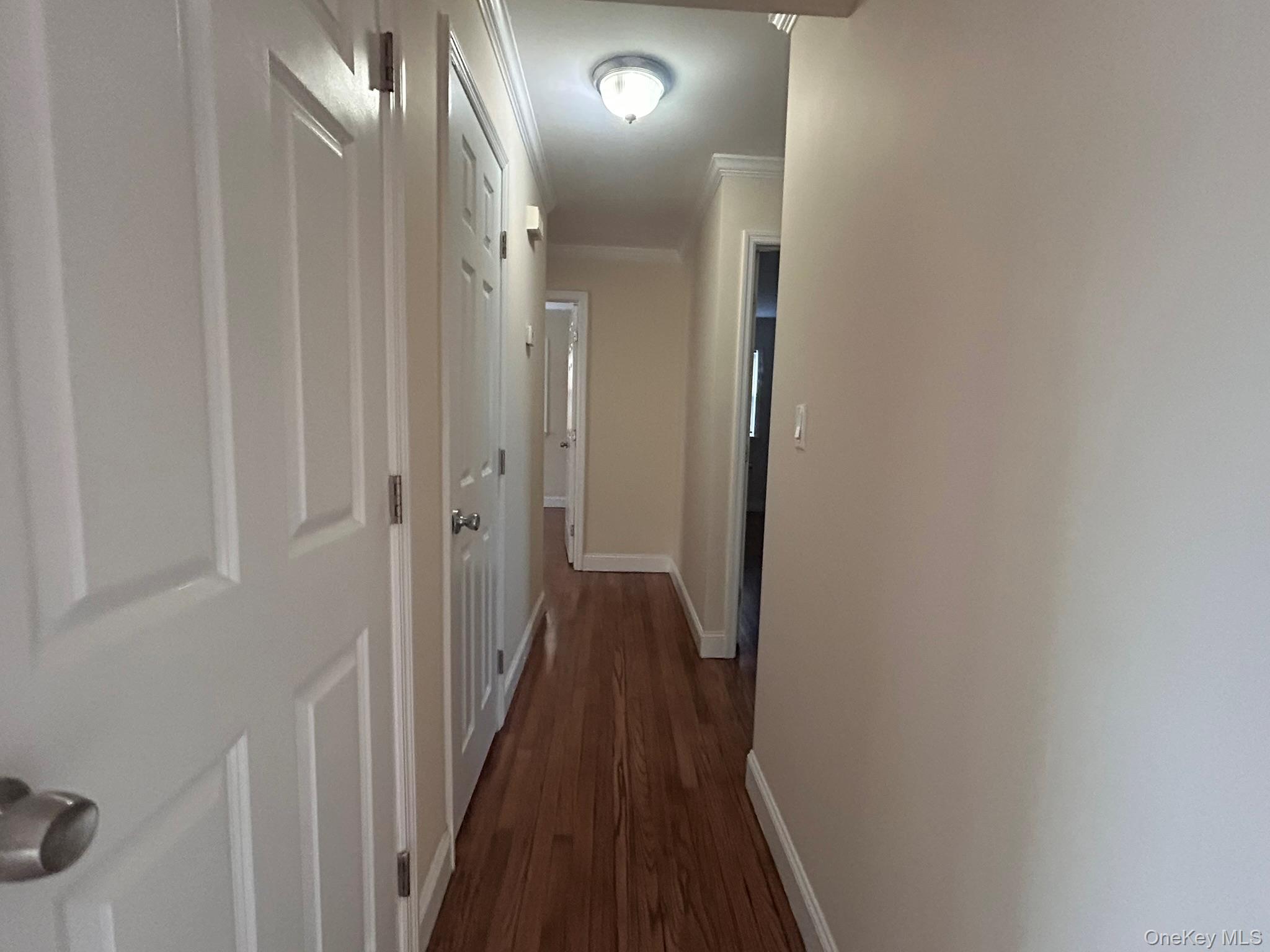 35 N 16th Street, Wheatley Heights, NY 11798