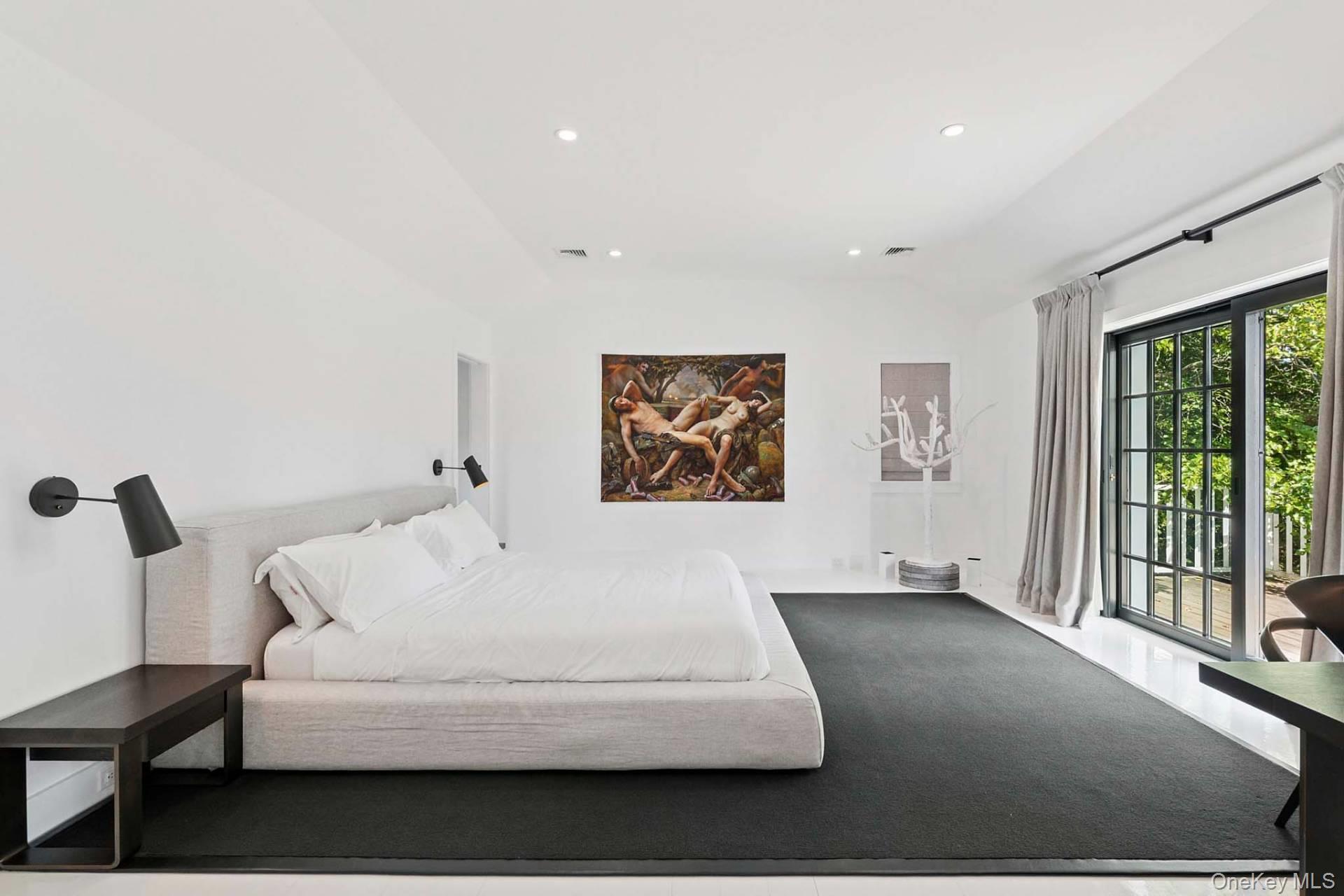 8 Cove Way, Shelter Island, NY 11964