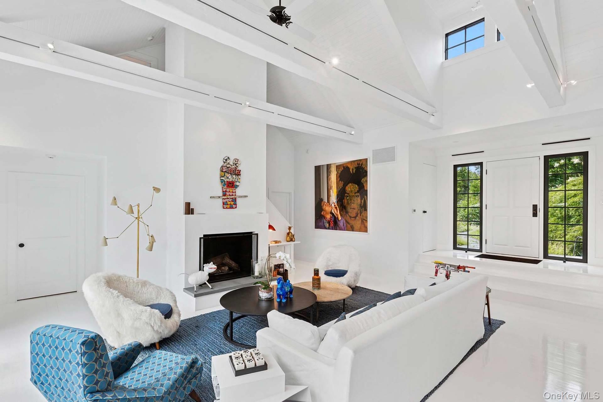 8 Cove Way, Shelter Island, NY 11964