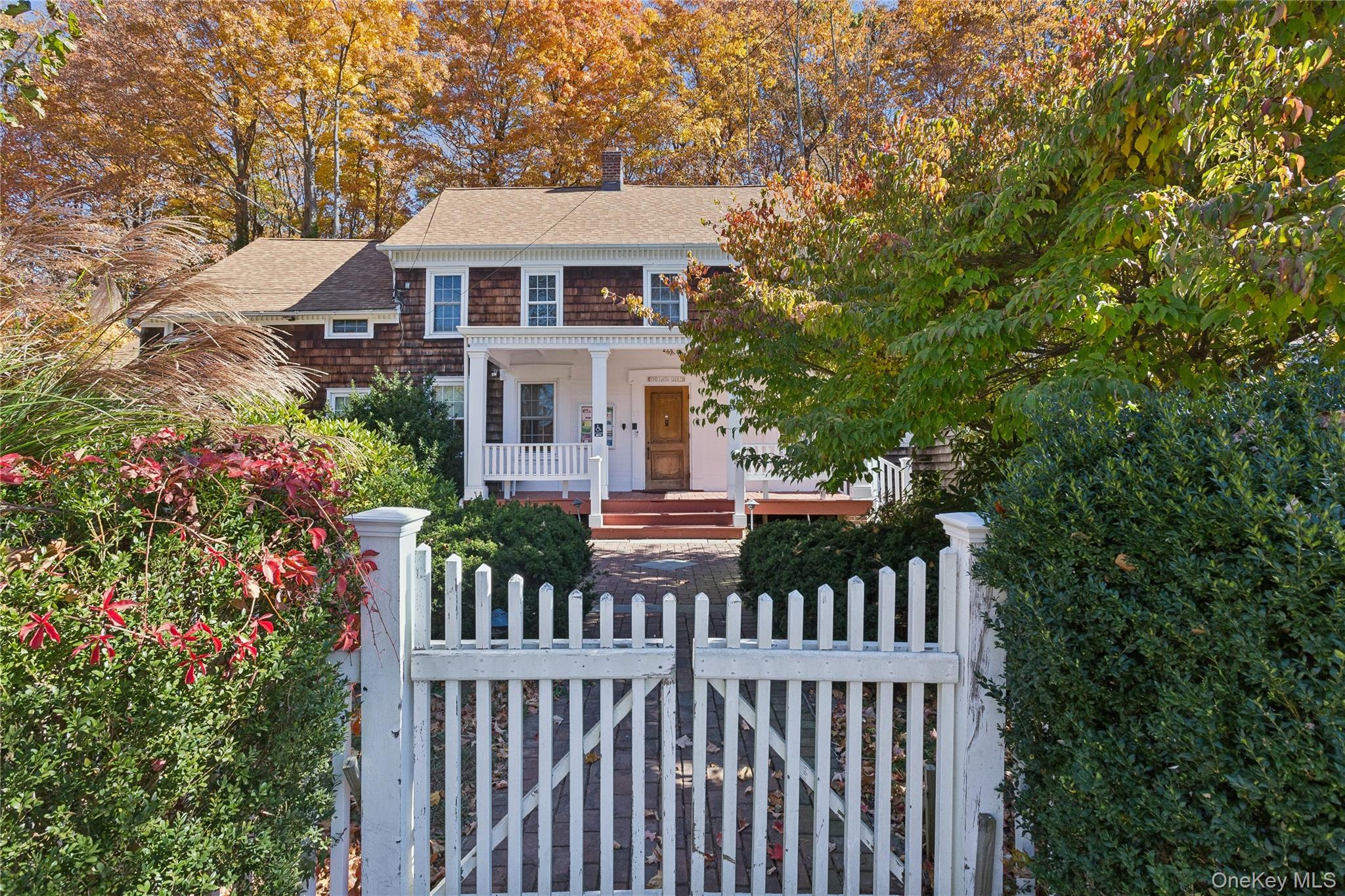 58 Goose Hill Road, Cold Spring Harbor, NY 11724