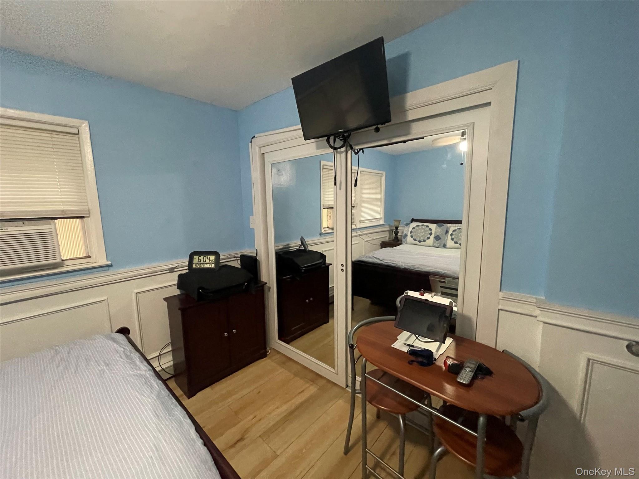 806 Center Drive, North Baldwin, NY 11510