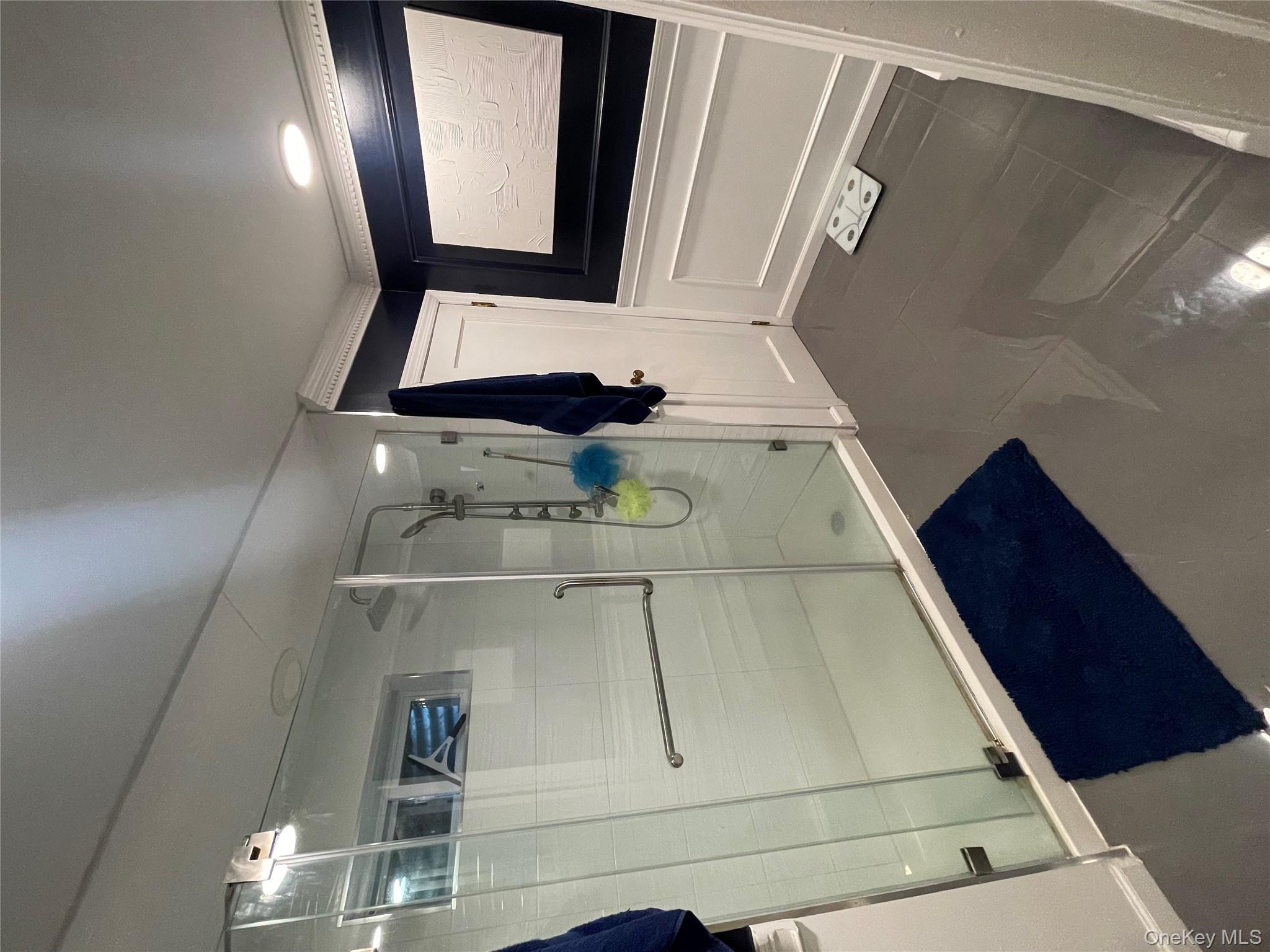 806 Center Drive, North Baldwin, NY 11510