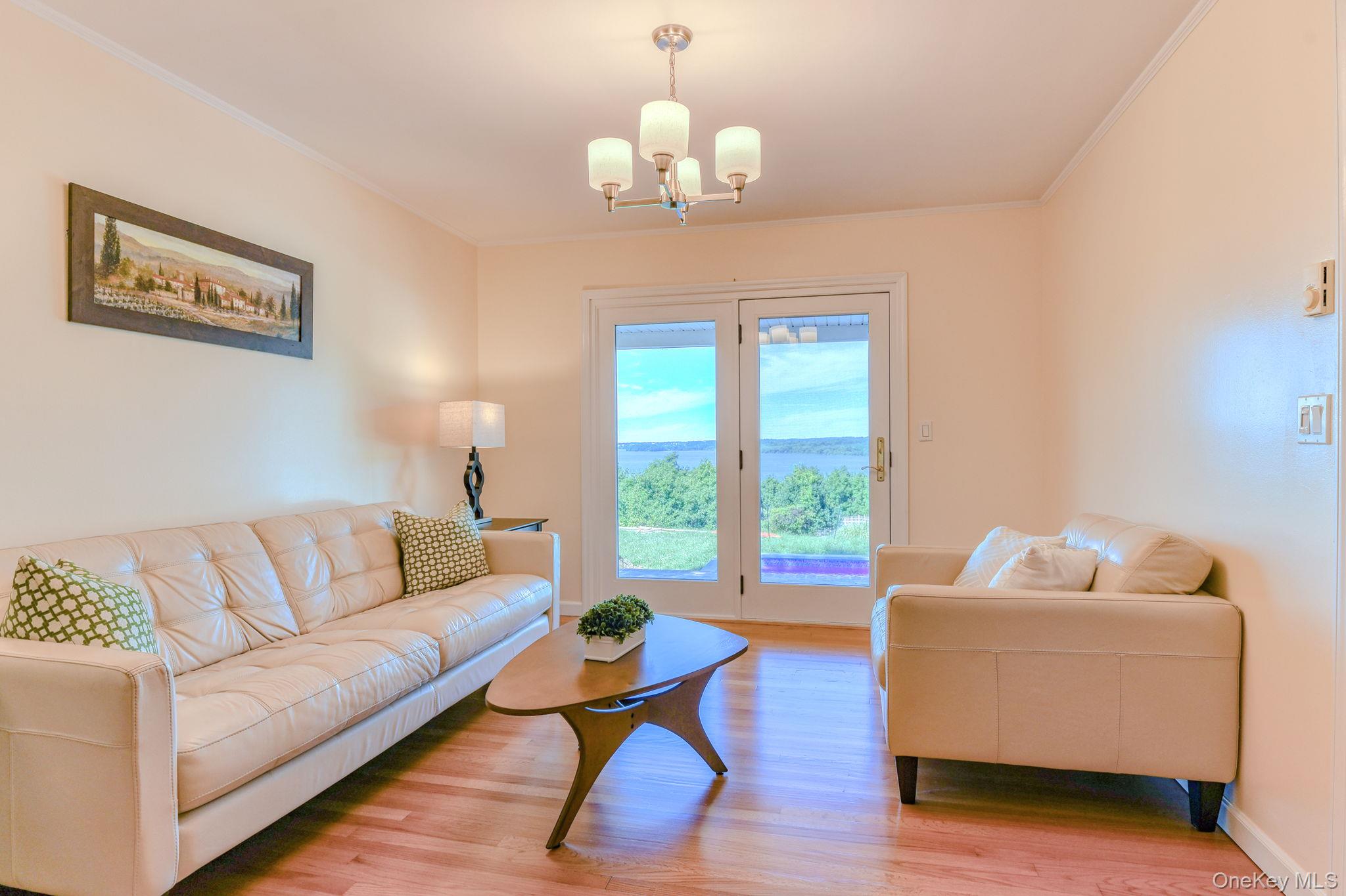 7 Taft Place, Cornwall On Hudson, NY 12520