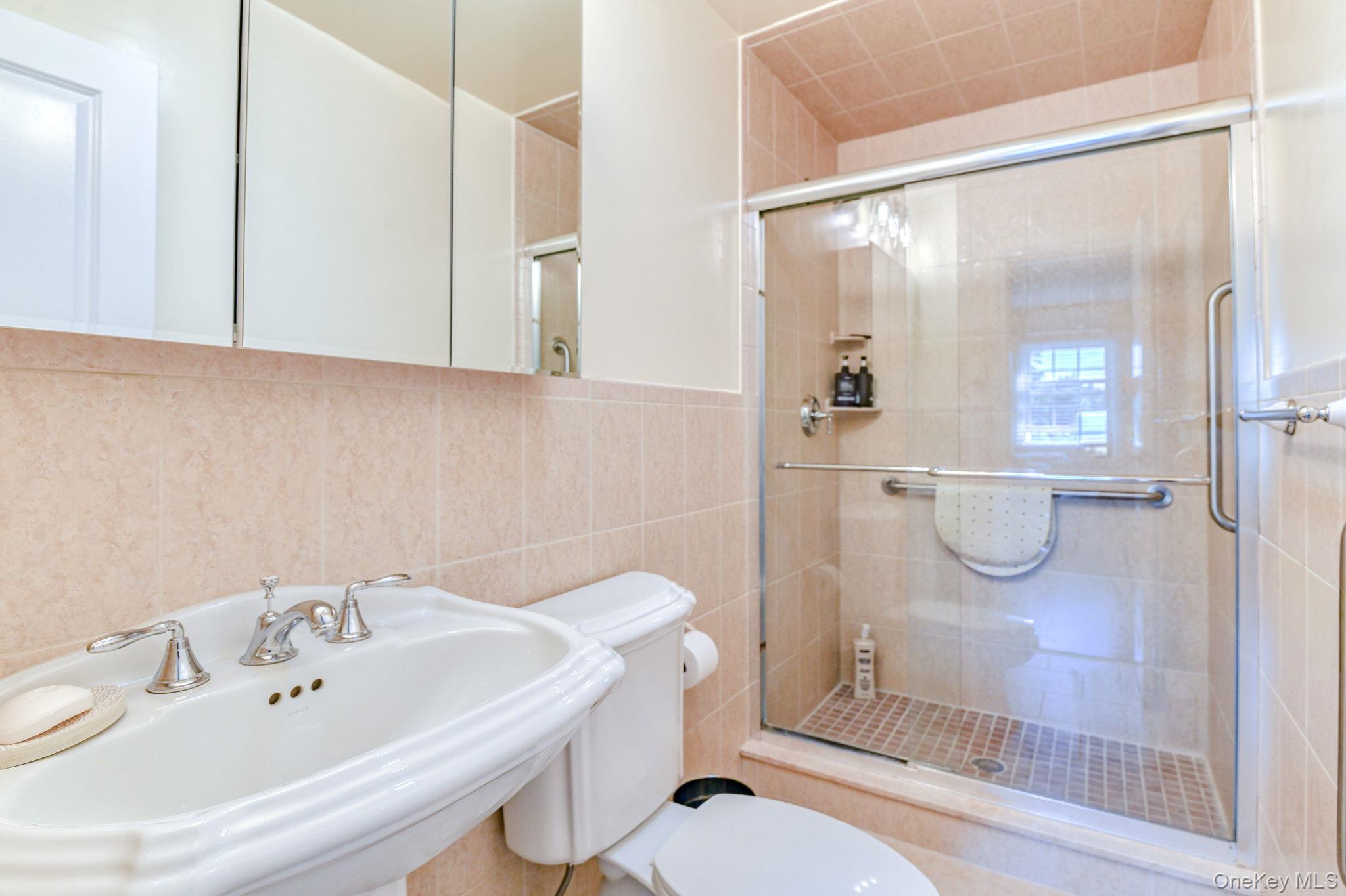 7 Taft Place, Cornwall On Hudson, NY 12520