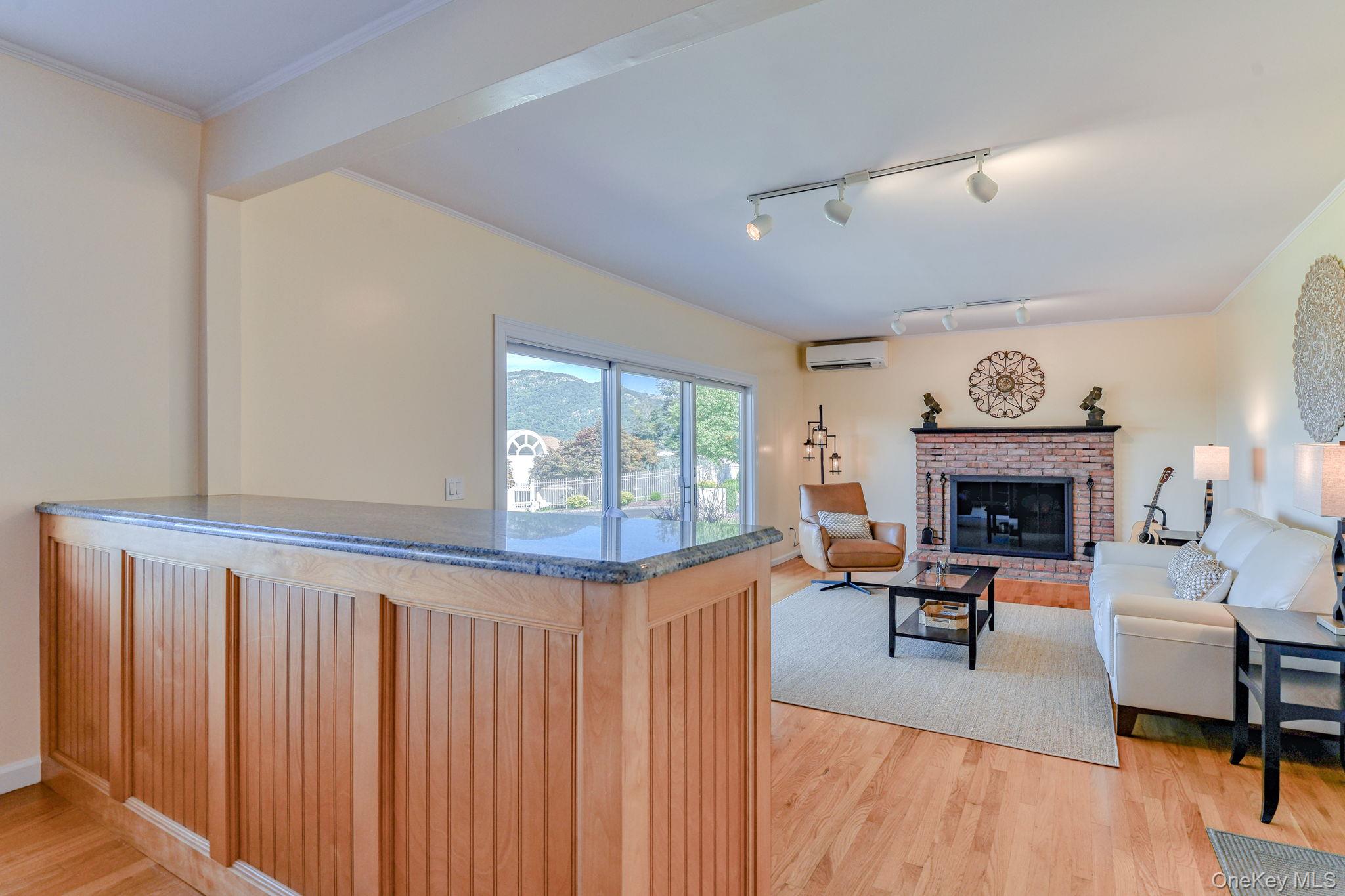 7 Taft Place, Cornwall On Hudson, NY 12520