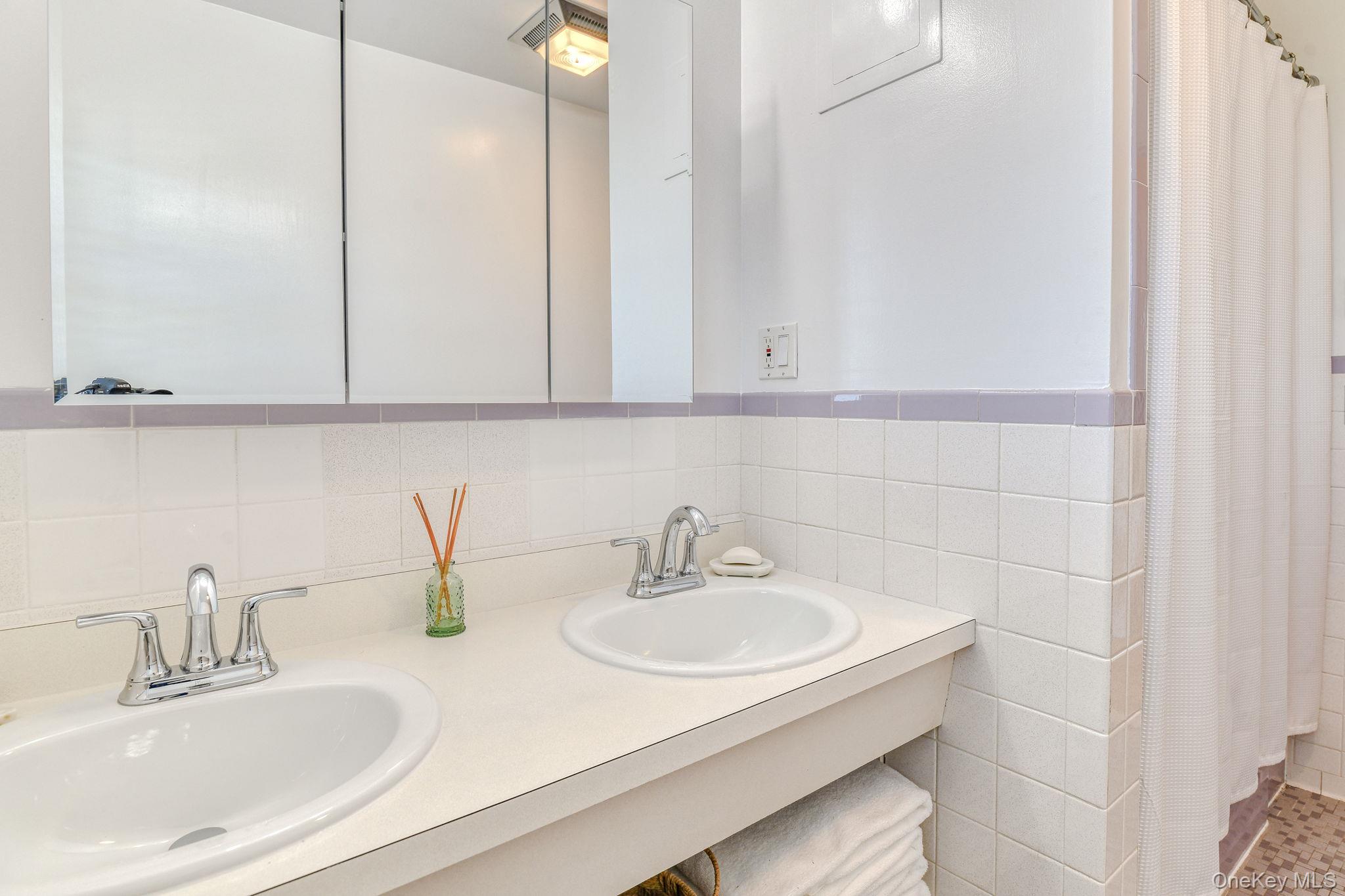 7 Taft Place, Cornwall On Hudson, NY 12520