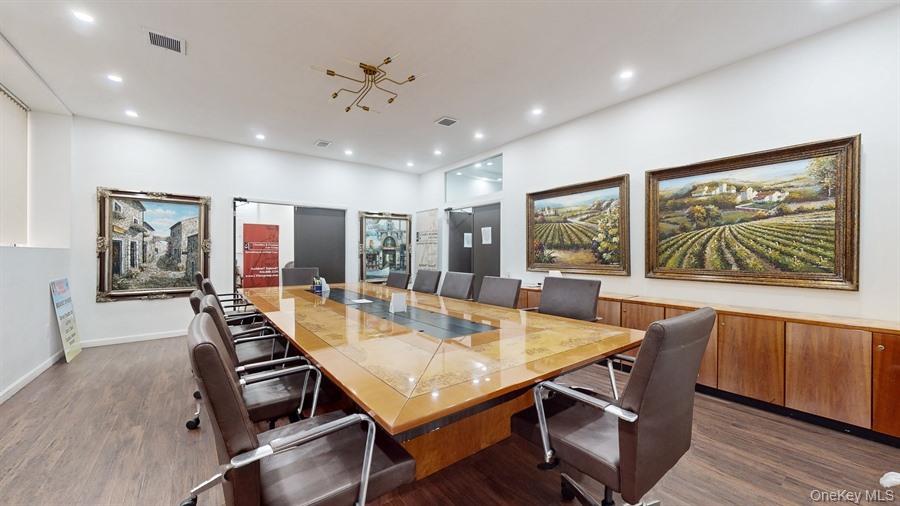 26-32 Bond Street, Westbury, NY 11590