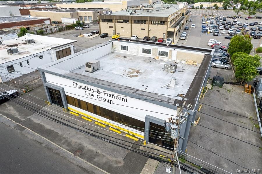 26-32 Bond Street, Westbury, NY 11590