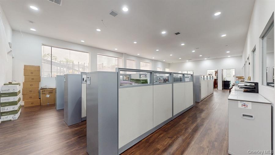 26-32 Bond Street, Westbury, NY 11590